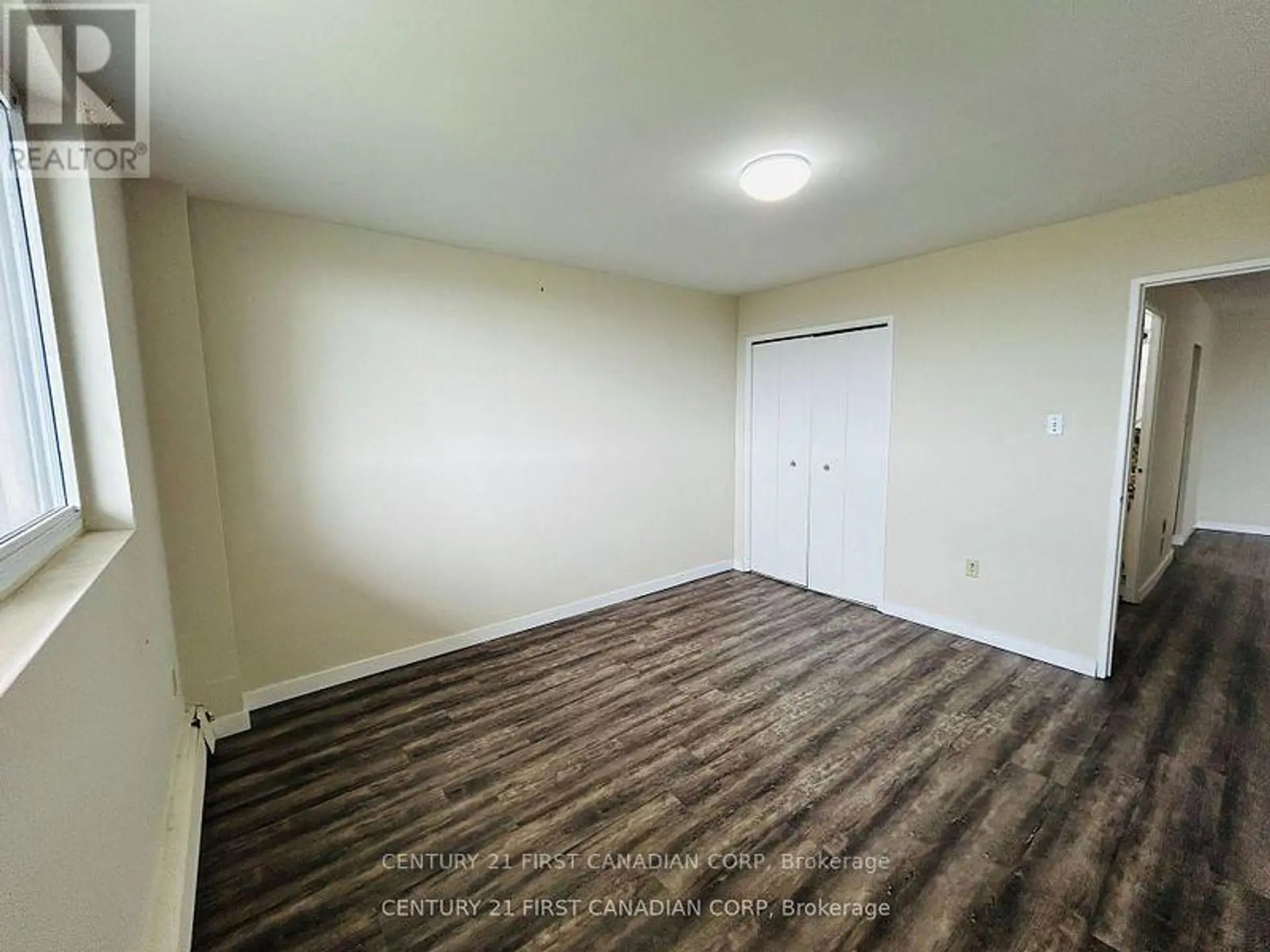 #1011 573 MORNINGTON AVENUE - Image 9