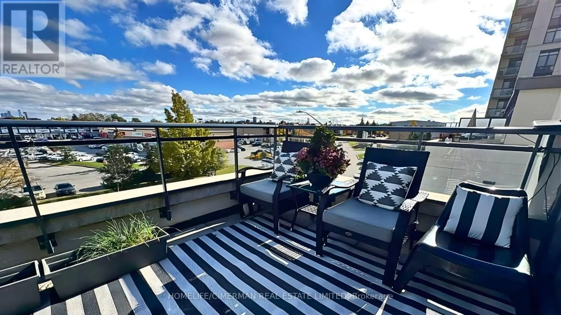 #118 12 WOODSTREAM BOULEVARD - Image 14