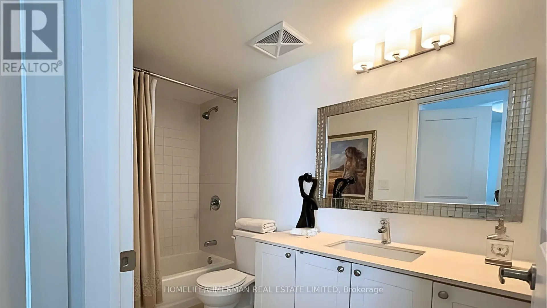 #118 12 WOODSTREAM BOULEVARD - Image 8