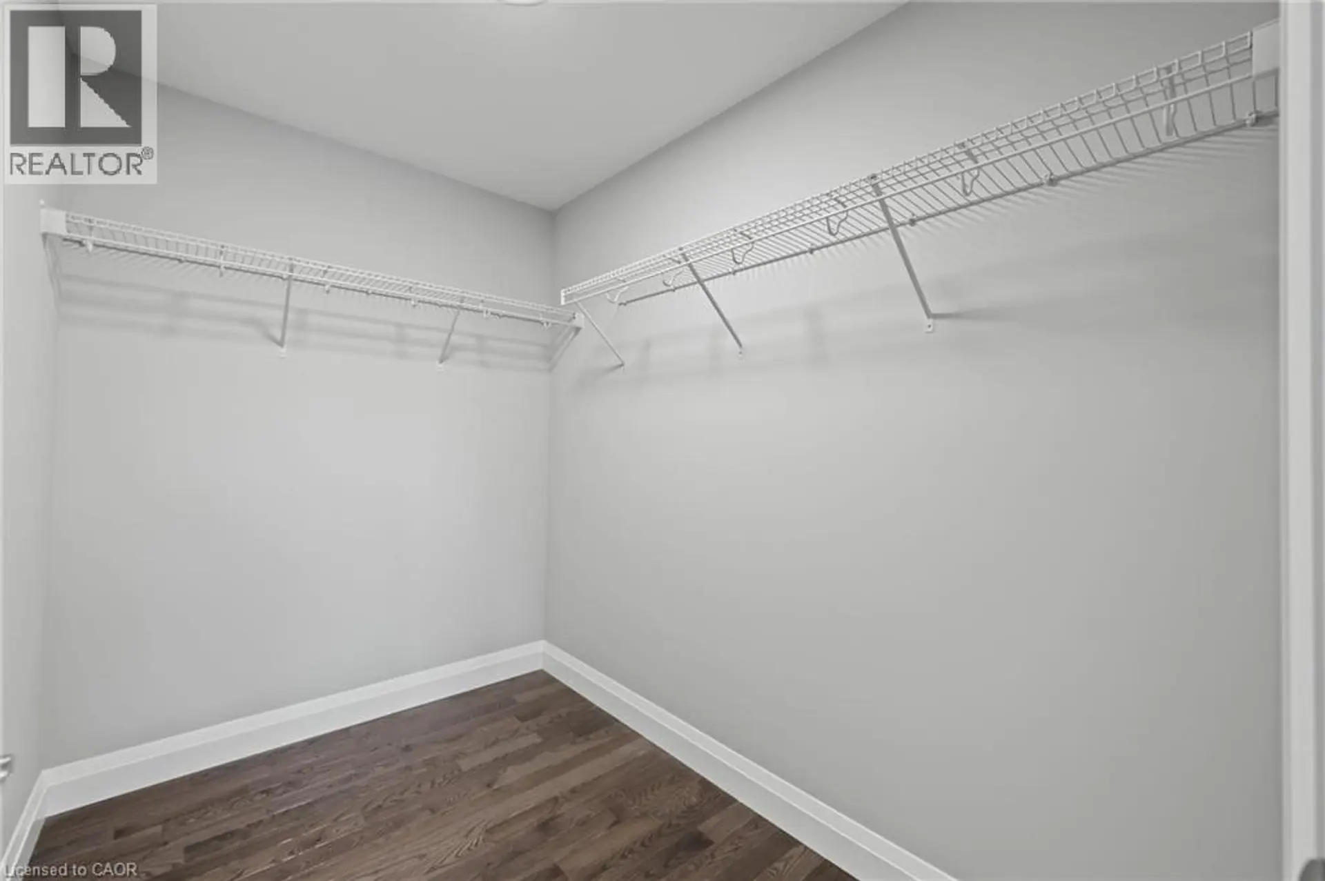 206 BRIDGE Crescent - Image 7