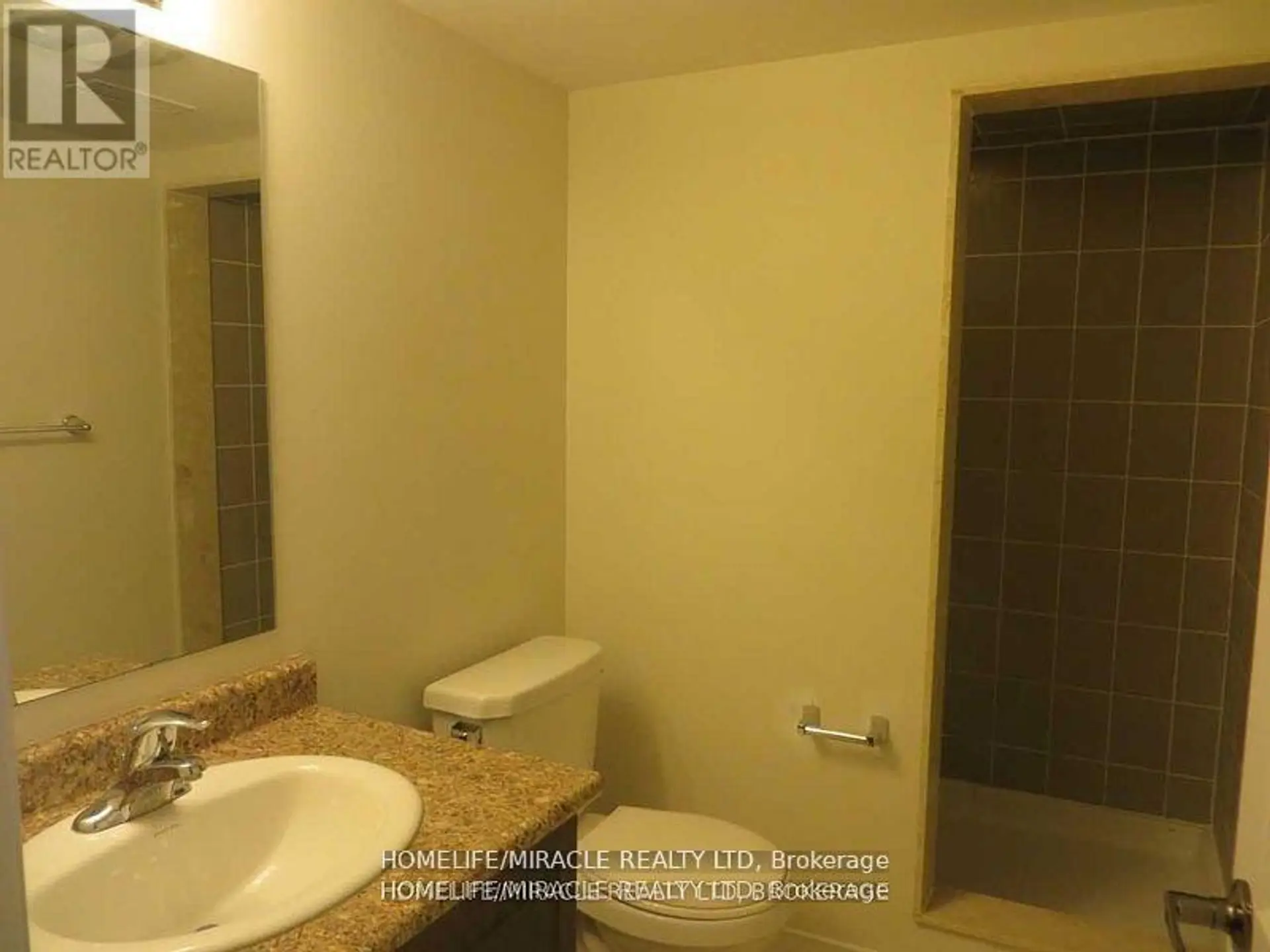 142 GOLDEN SPRINGS DRIVE - Image 18