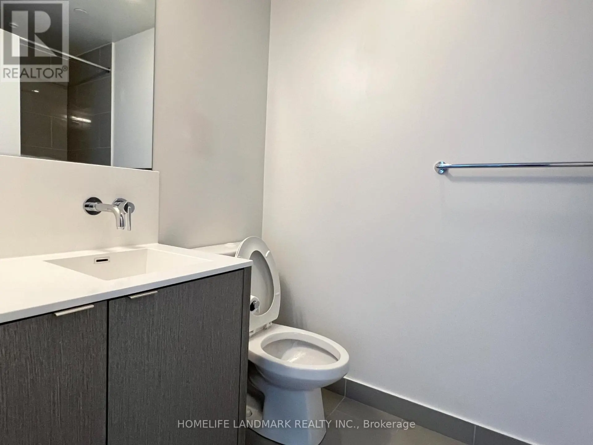 #2806 88 HARBOUR STREET - Image 10