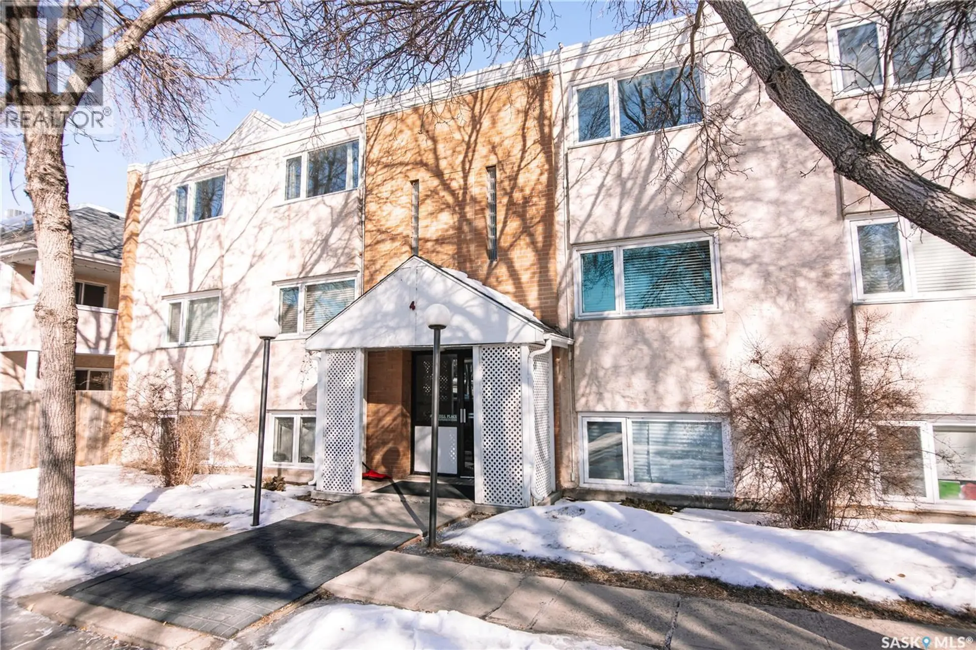 #6 4 Neill PLACE - Image 1