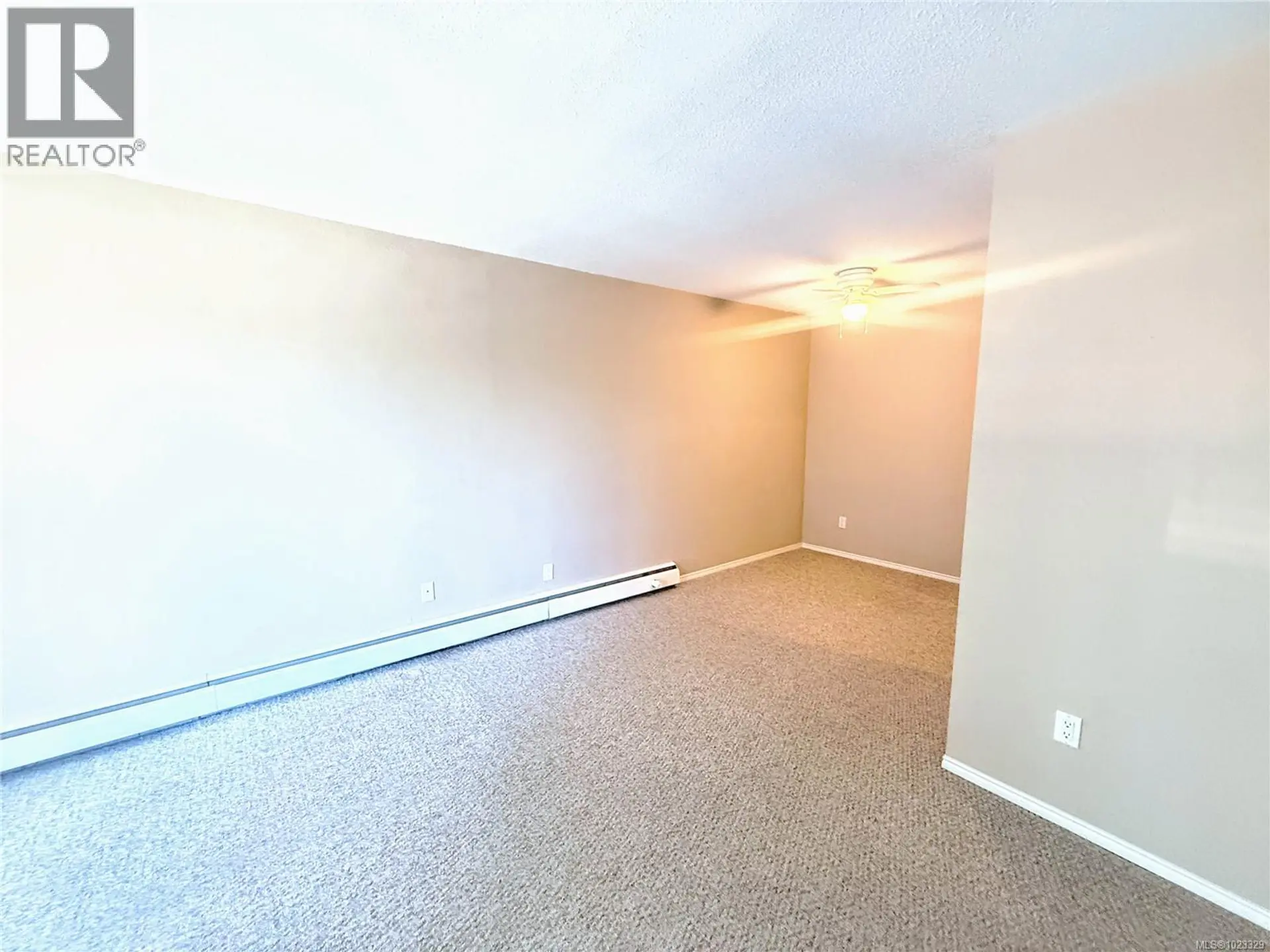 Property at #303 322 BIRCH ST, Campbell River, BC