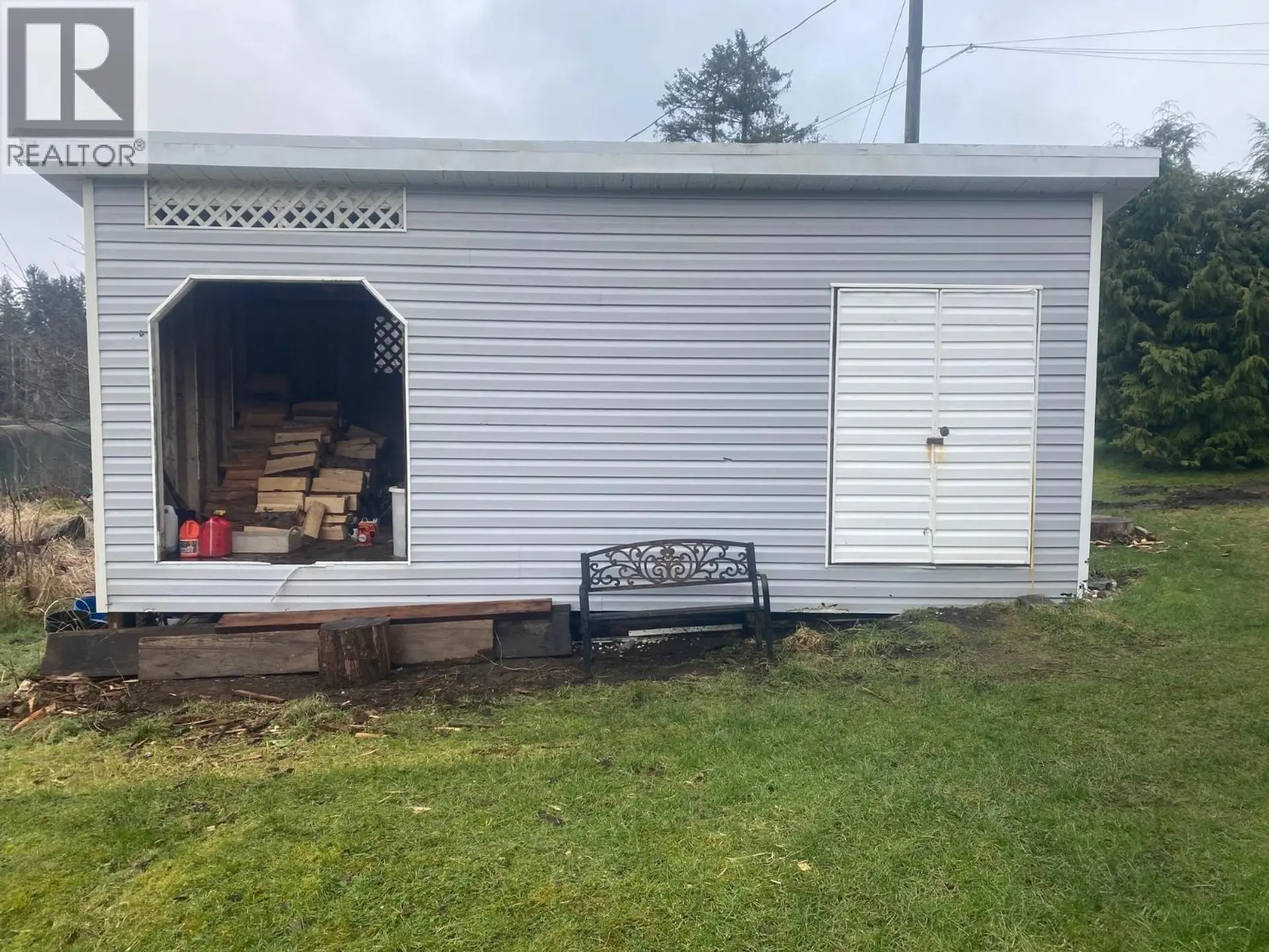 Property at 614 5TH AVENUE, Daajing Giids City, BC