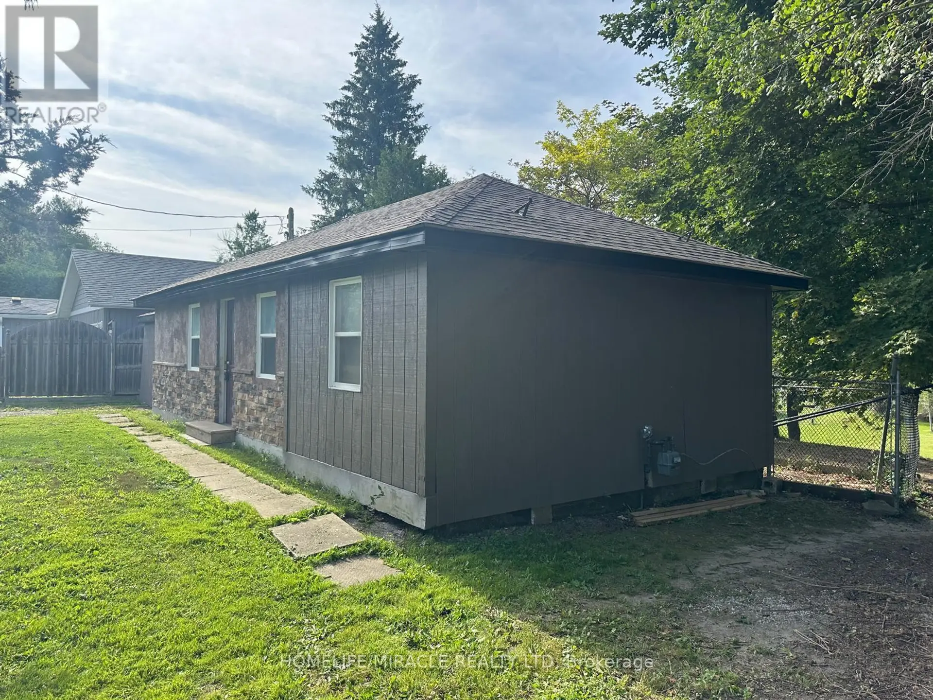 164 RIVERBANK DRIVE - Image 20