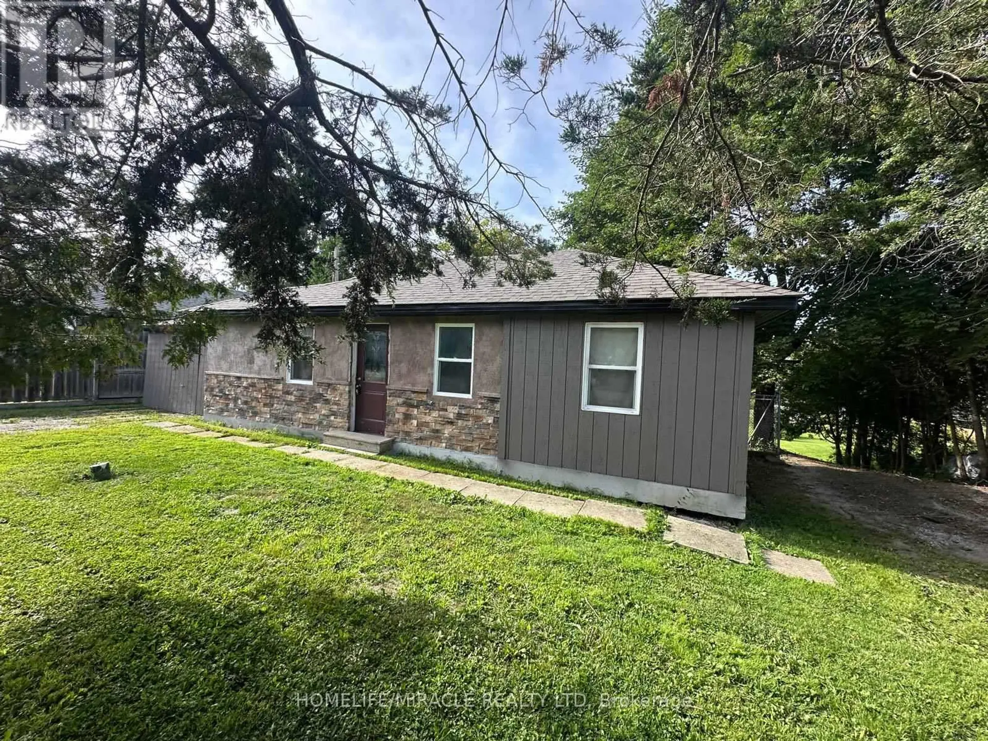 164 RIVERBANK DRIVE - Image 5