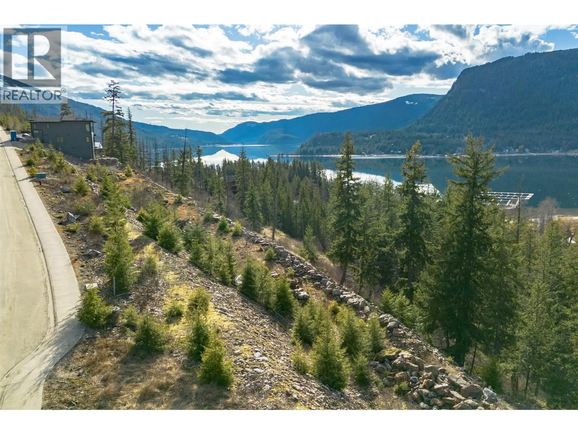 Property at 279 BAYVIEW DRIVE, Sicamous, BC