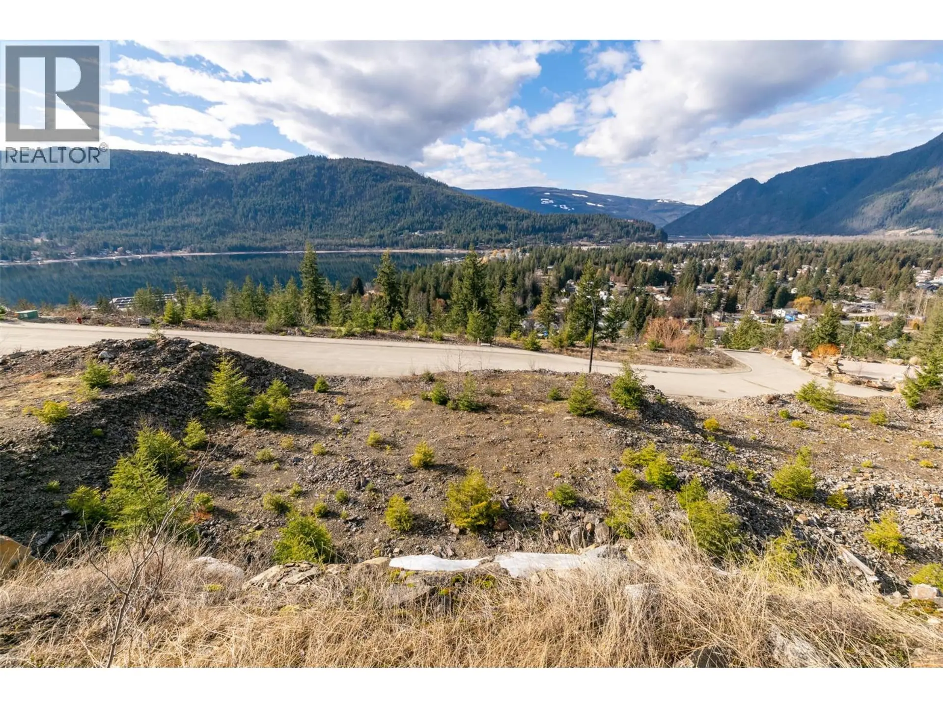Property at 279 BAYVIEW DRIVE, Sicamous, BC
