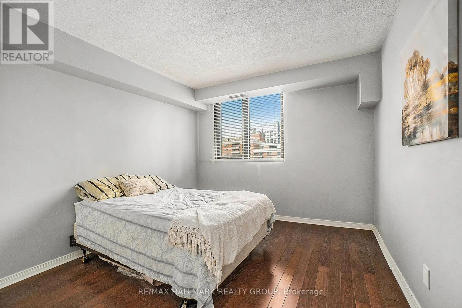 #1102 200 BAY STREET - Image 13