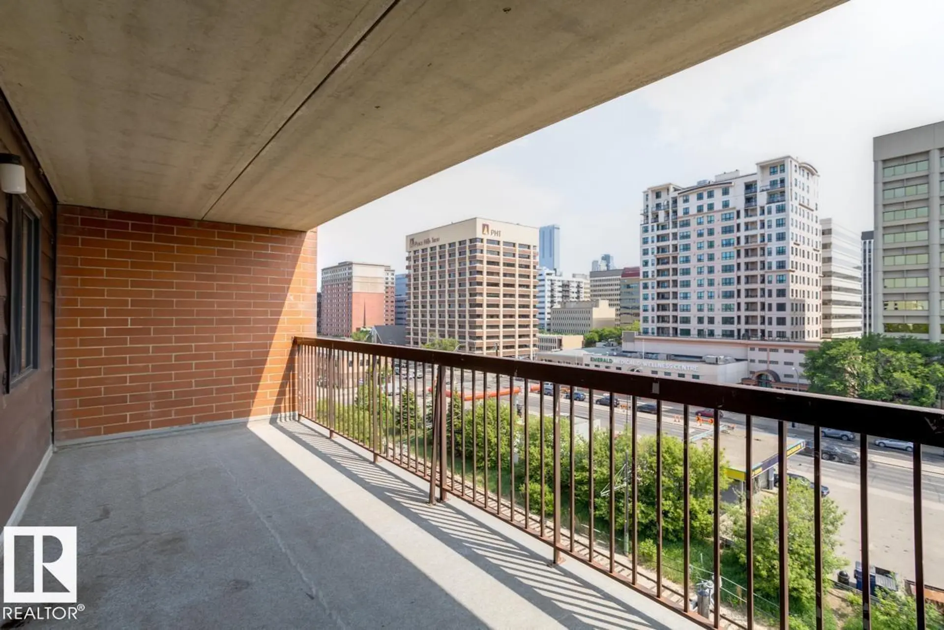 #405 9917 110 ST NW - Image 2