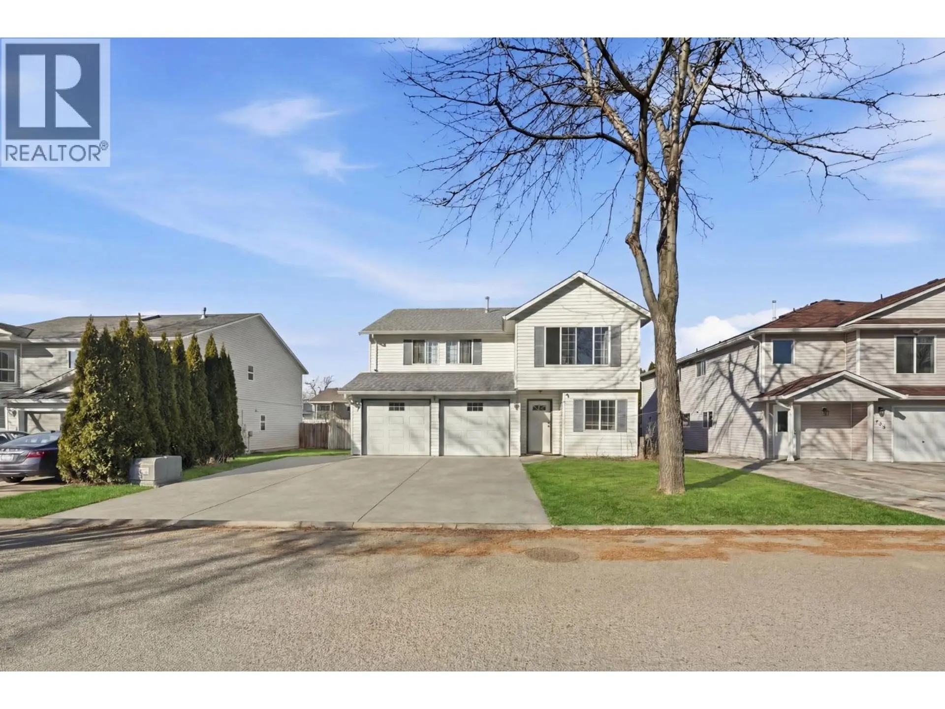 Property at 424 McLennan McLennan Crescent, Kelowna, BC