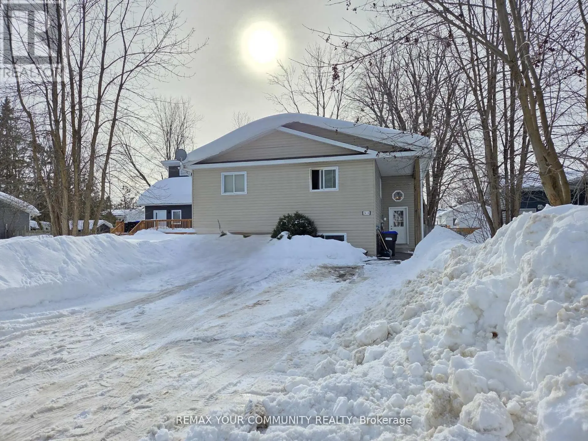 3414 LEE AVENUE - Image 2