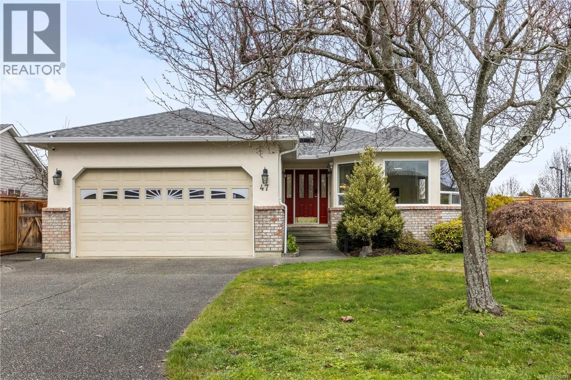 Property at 47 Magnolia Dr, Parksville, BC