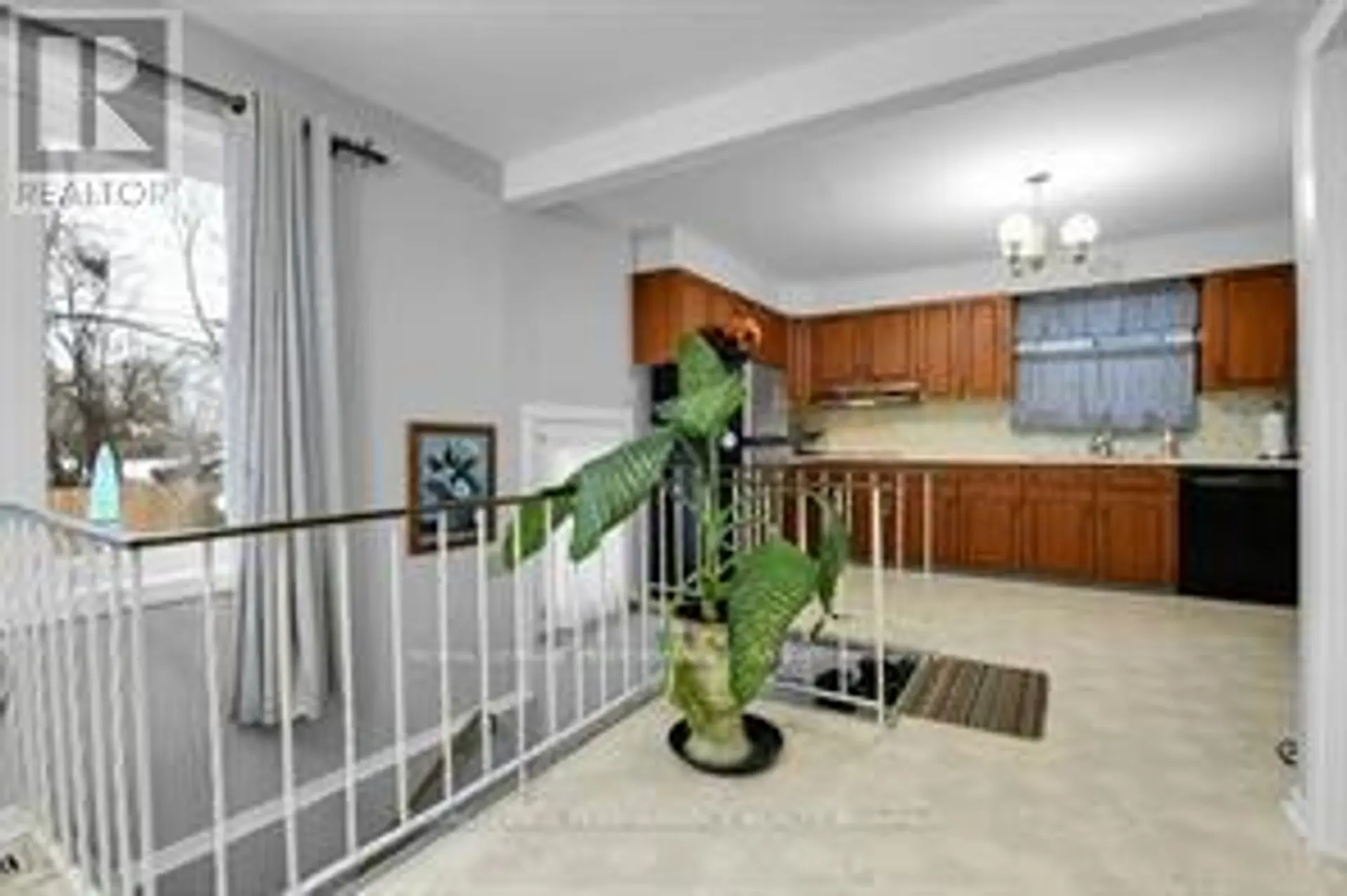 456 BLAKE BOULEVARD - Image 6