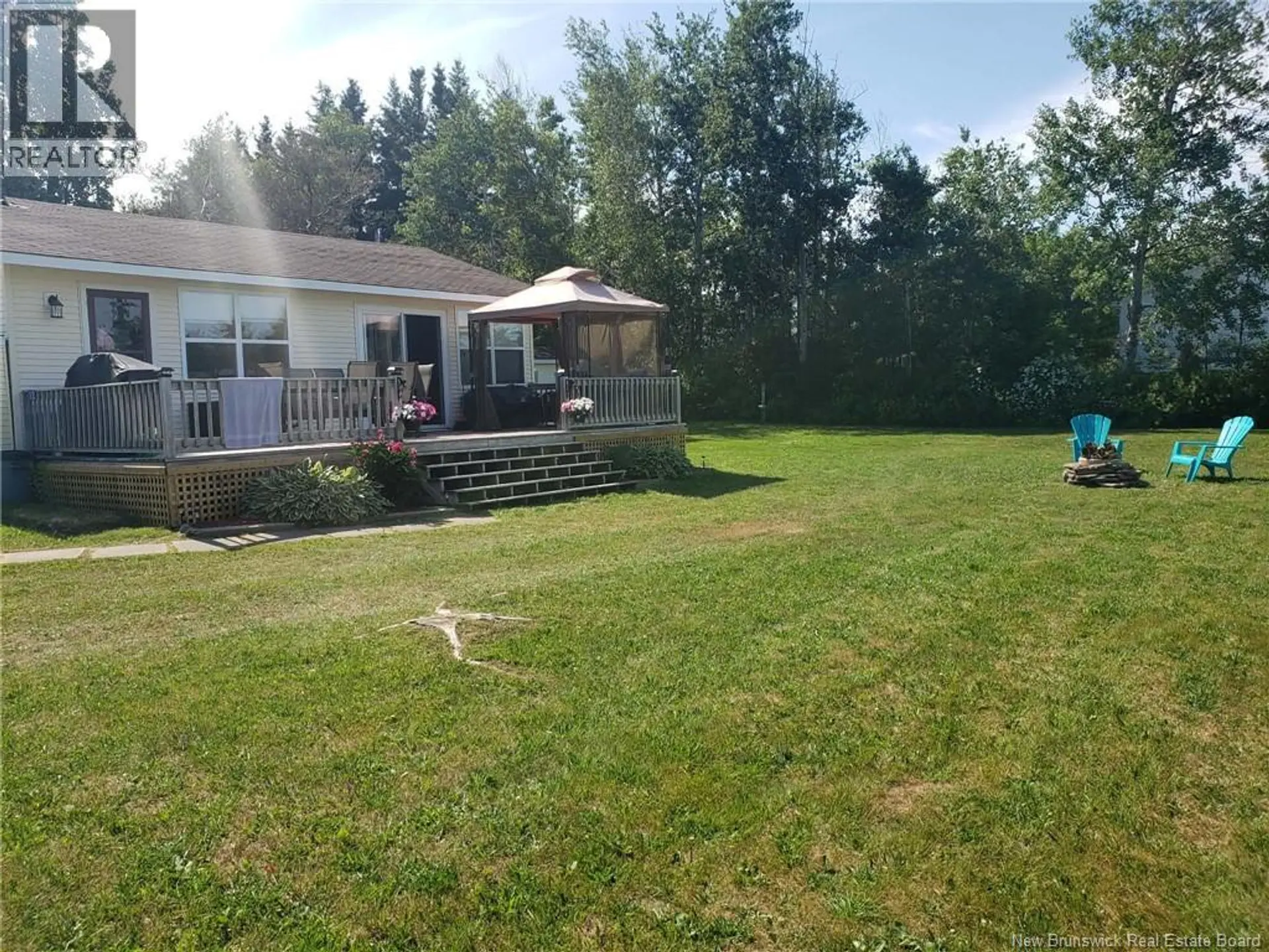 12 ALLISON LANE - Image 1