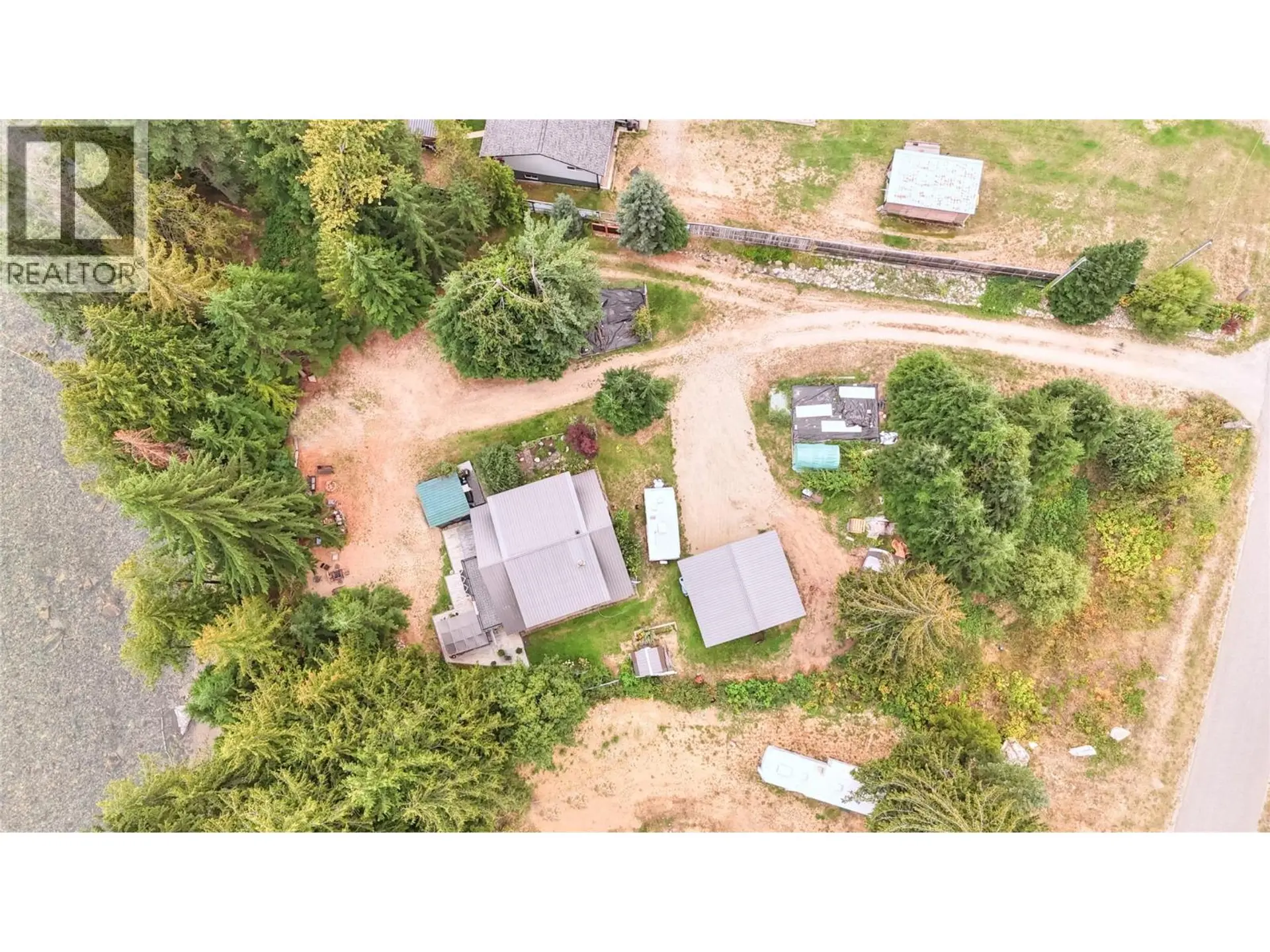 Property at 8872 SLOCAN WEST ROAD, Slocan, BC