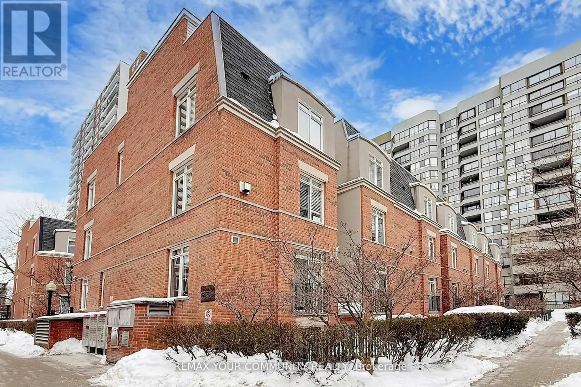#124 415 JARVIS STREET - Image 15