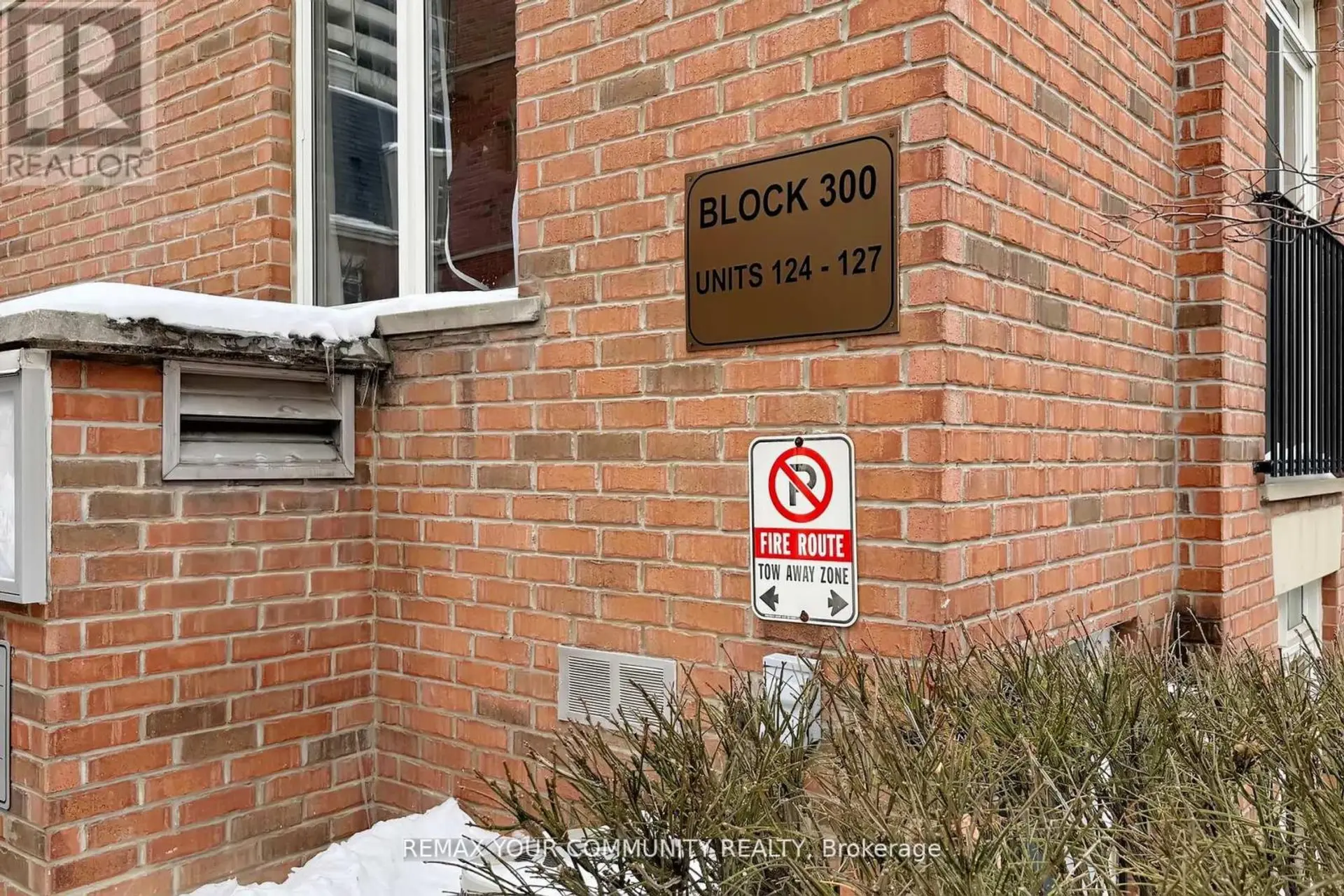#124 415 JARVIS STREET - Image 2