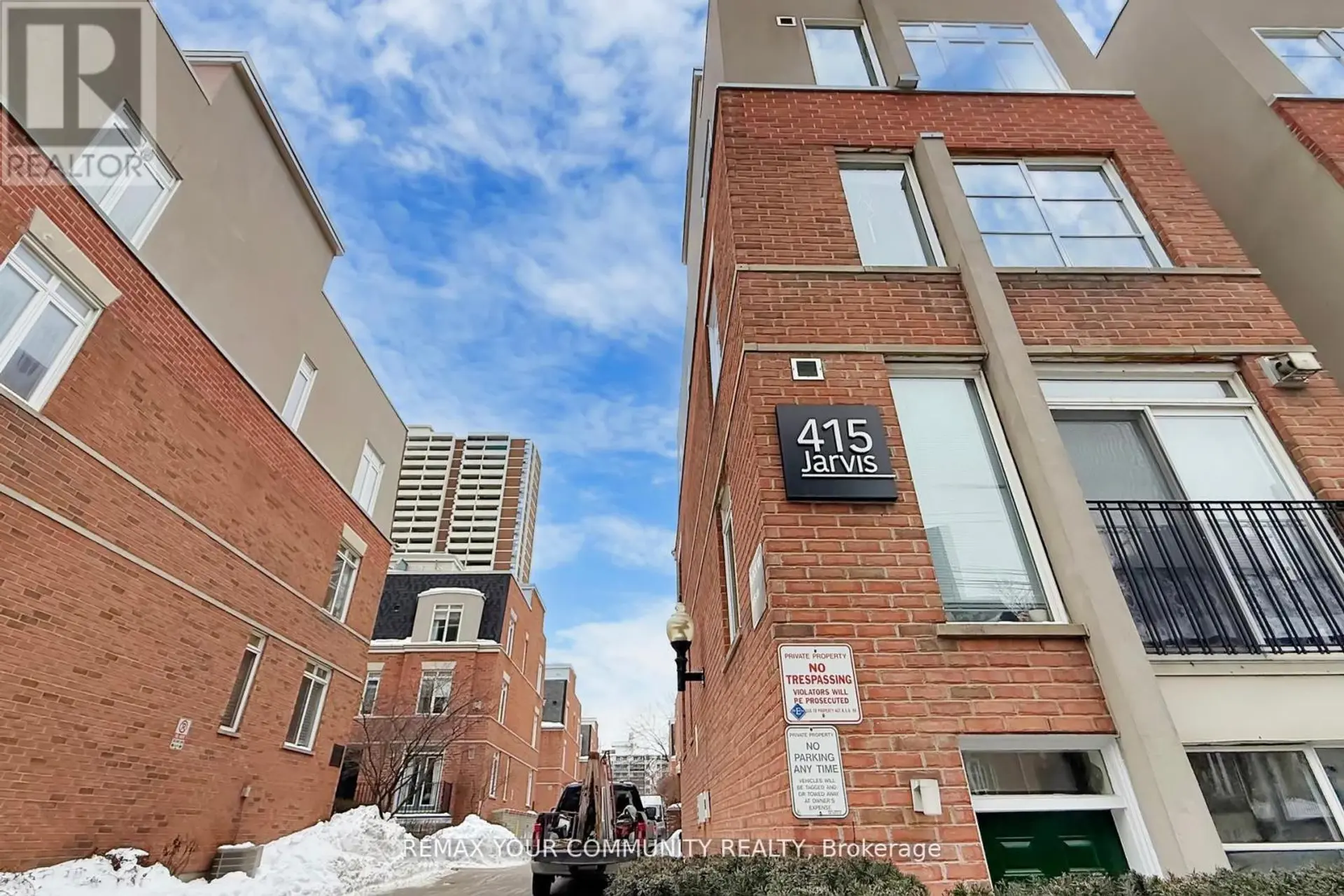 #124 415 JARVIS STREET - Image 3