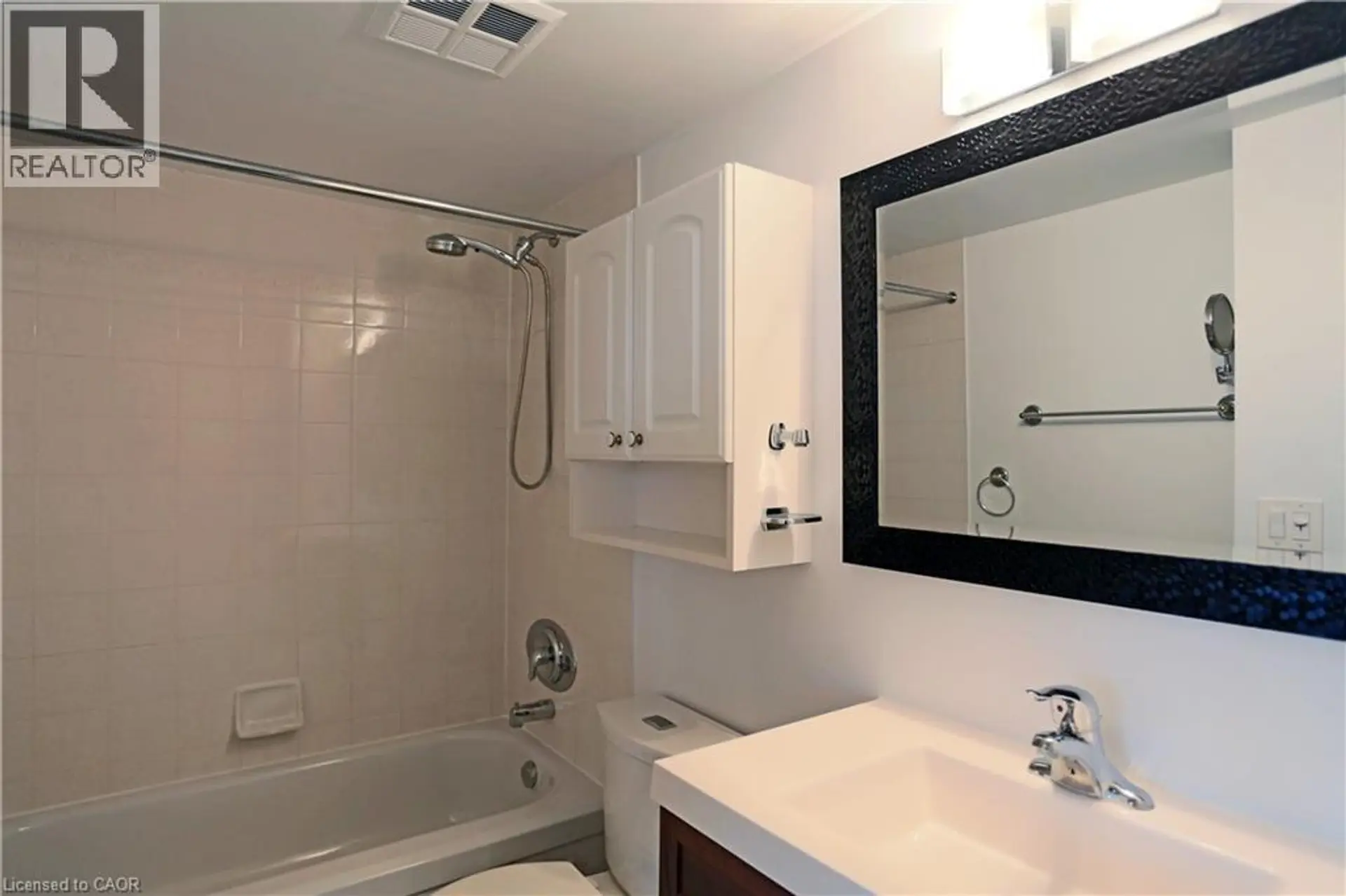 #411 107 BAGOT Street - Image 8