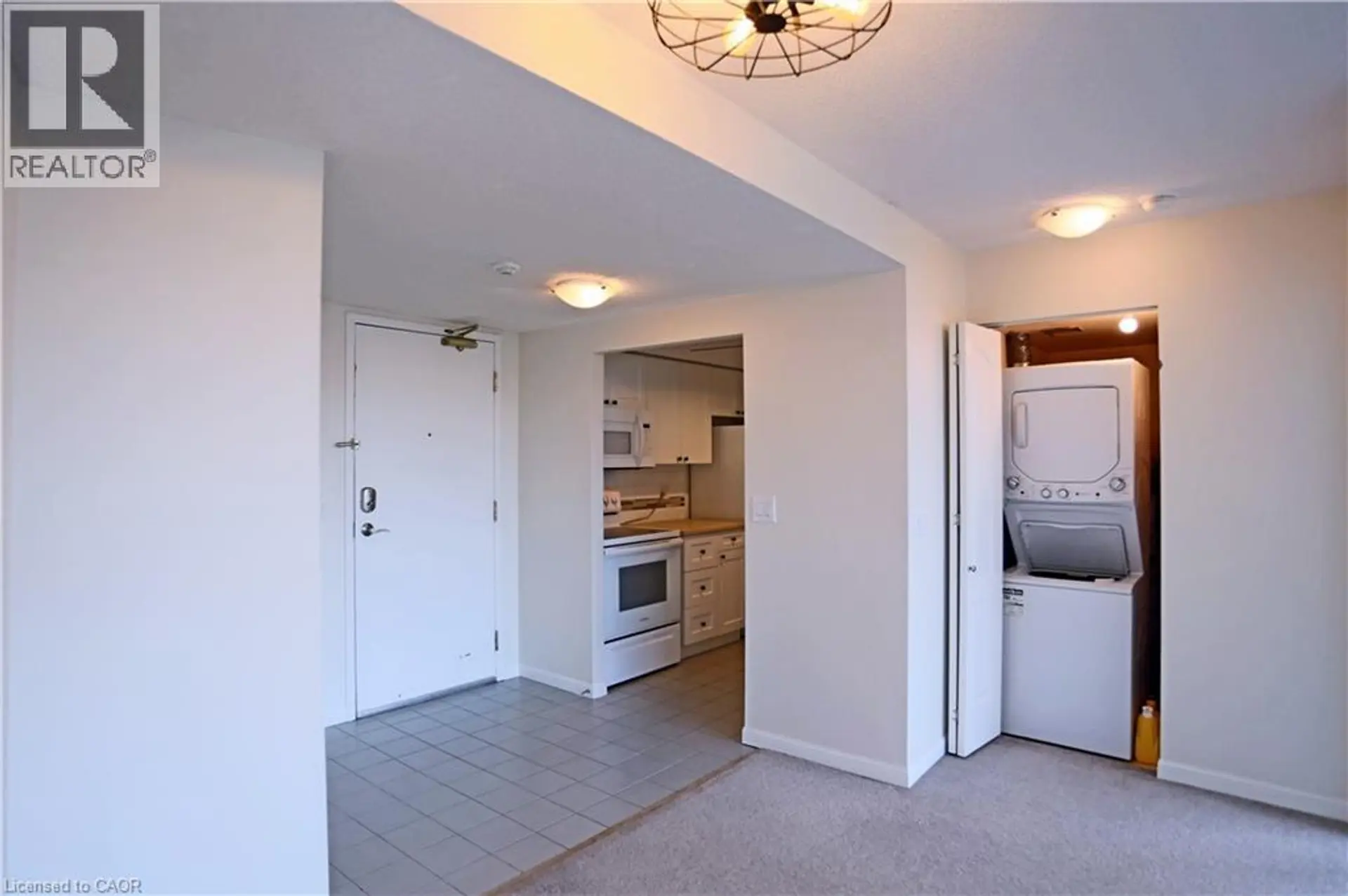 #411 107 BAGOT Street - Image 9