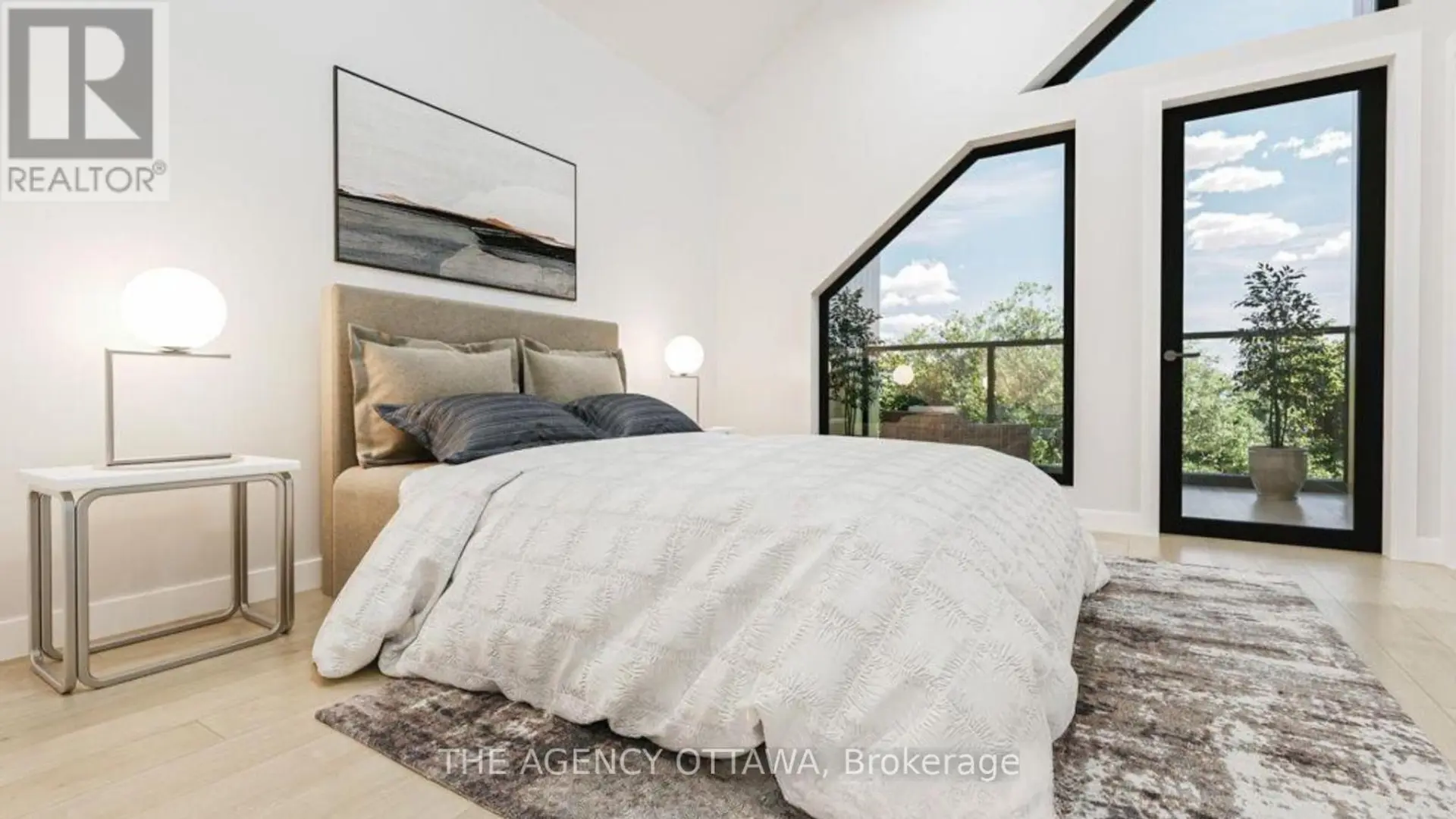 533 ADVENTURE PRIVATE - Image 12