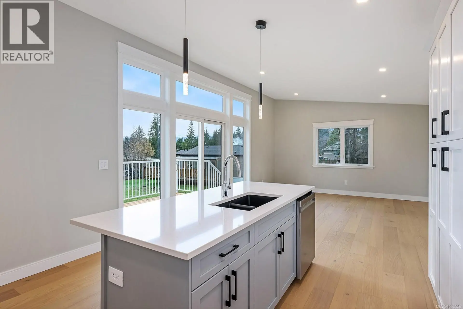 Property at #3 6225 LUGRIN RD, Port Alberni, BC