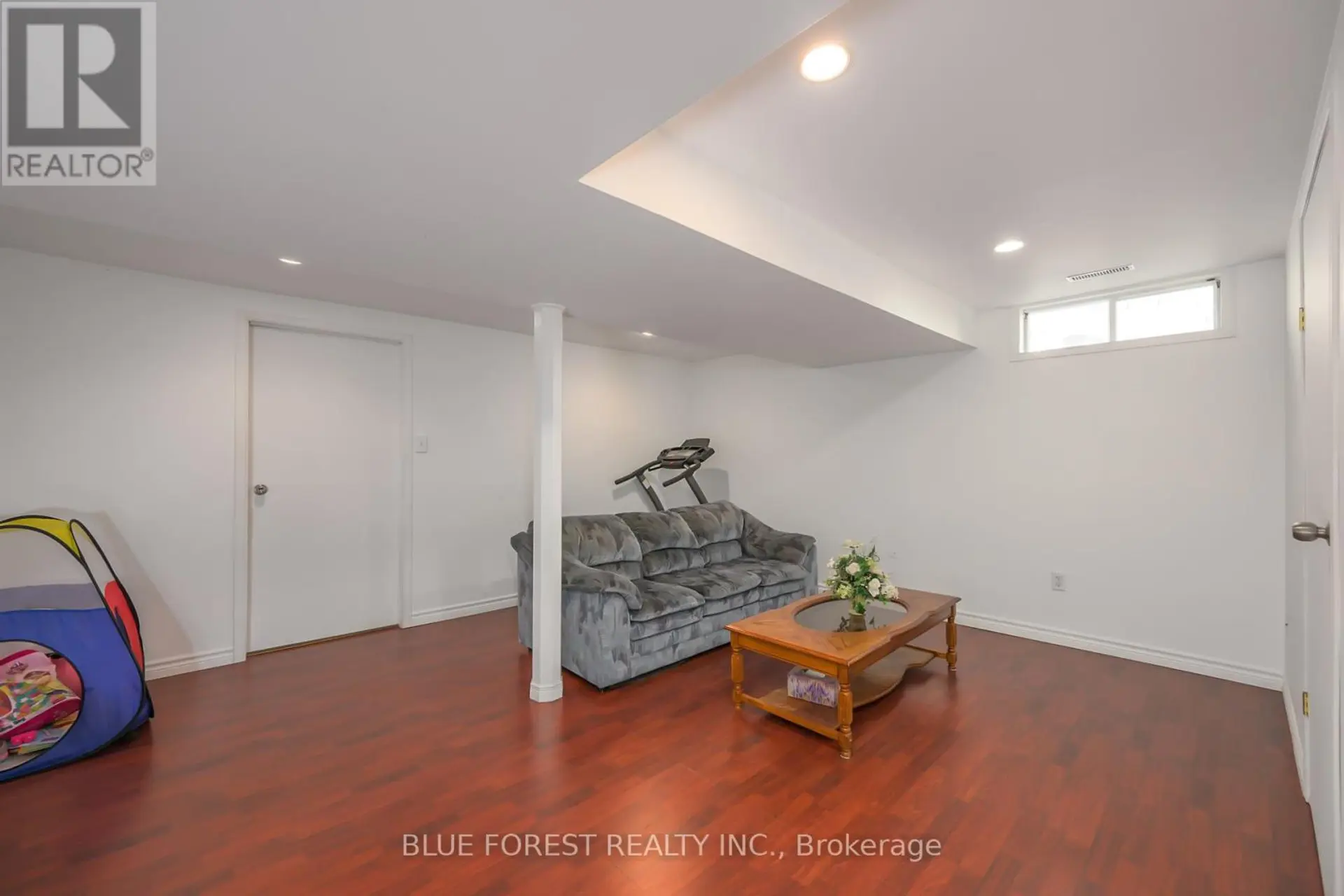 36 GOLFDALE CRESCENT - Image 17