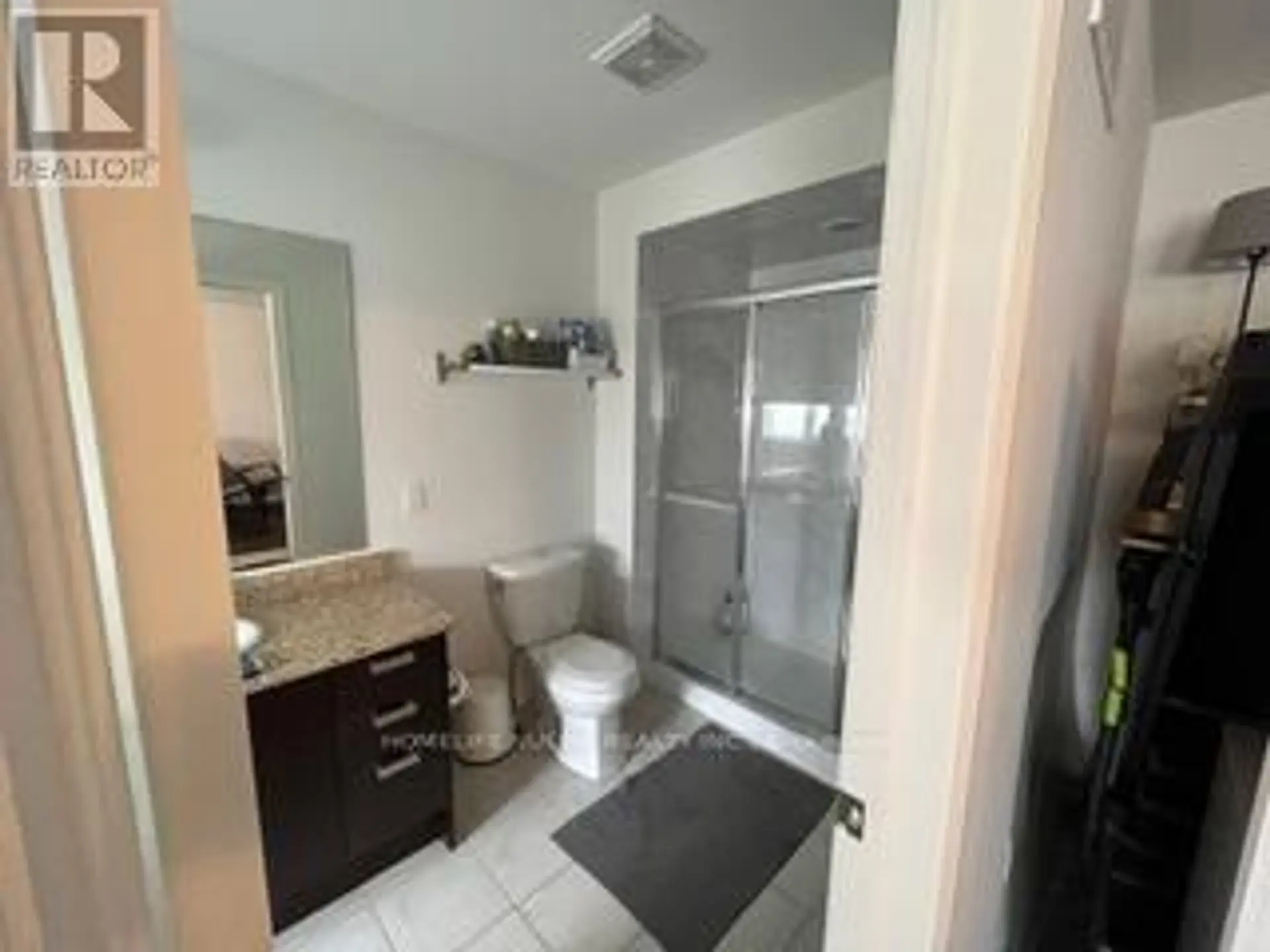 5534 MEADOWCREST AVENUE - Image 11
