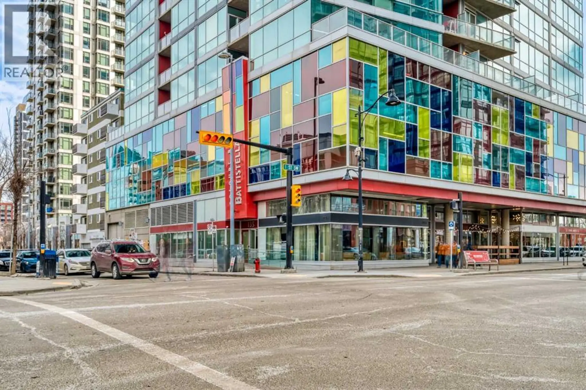 #2111 135 13 AVENUE SW - Image 2