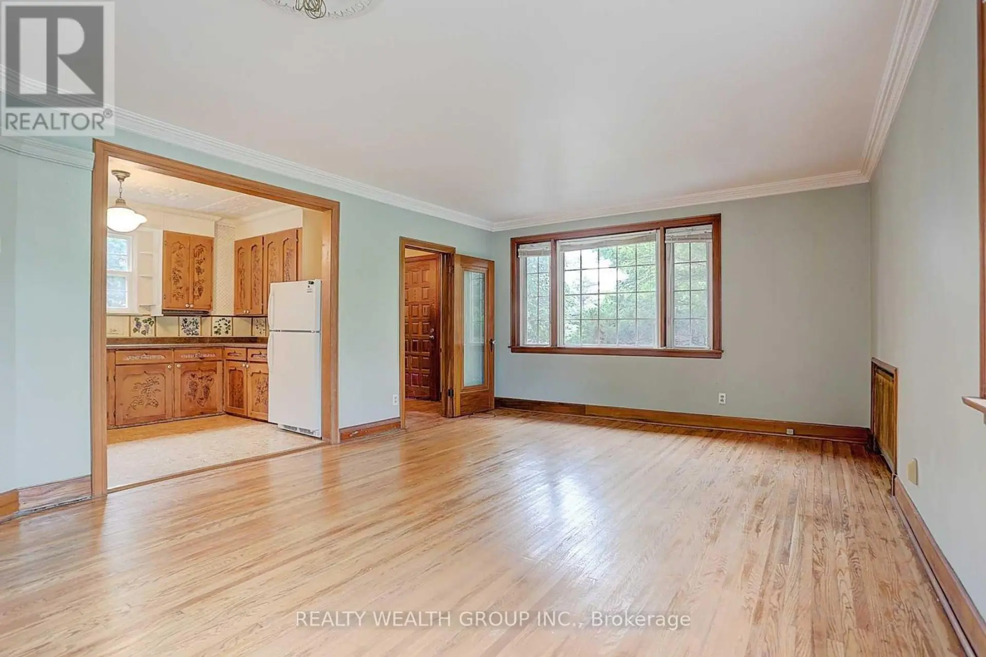 460 MAIN STREET - Image 2