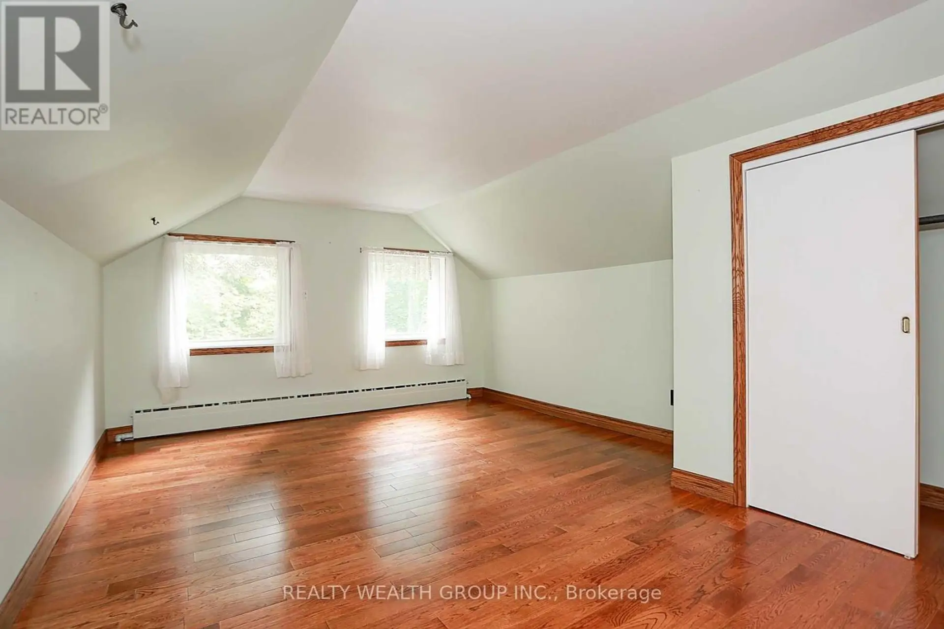460 MAIN STREET - Image 6