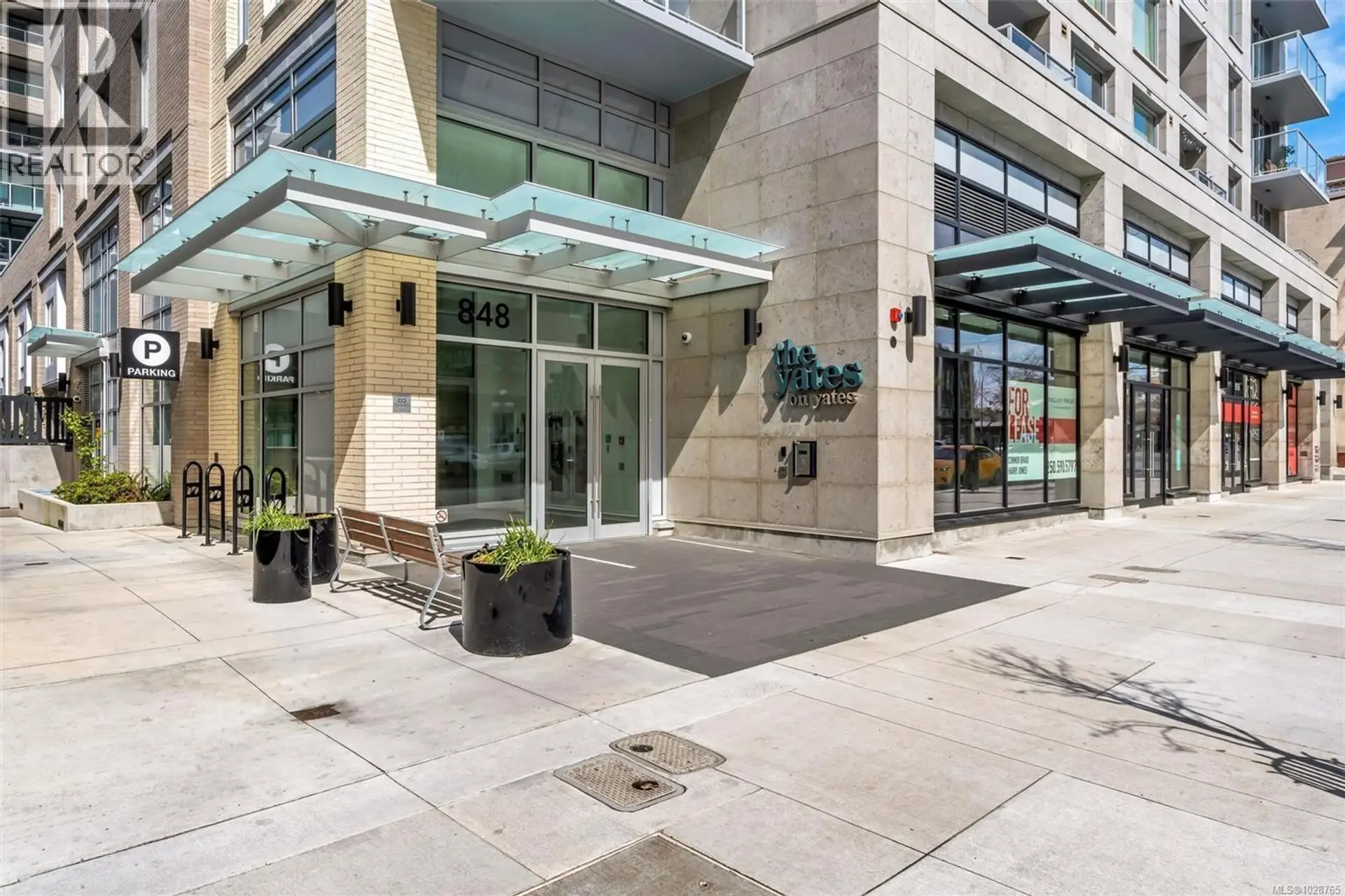 Property at #1003 848 YATES ST, Victoria, BC