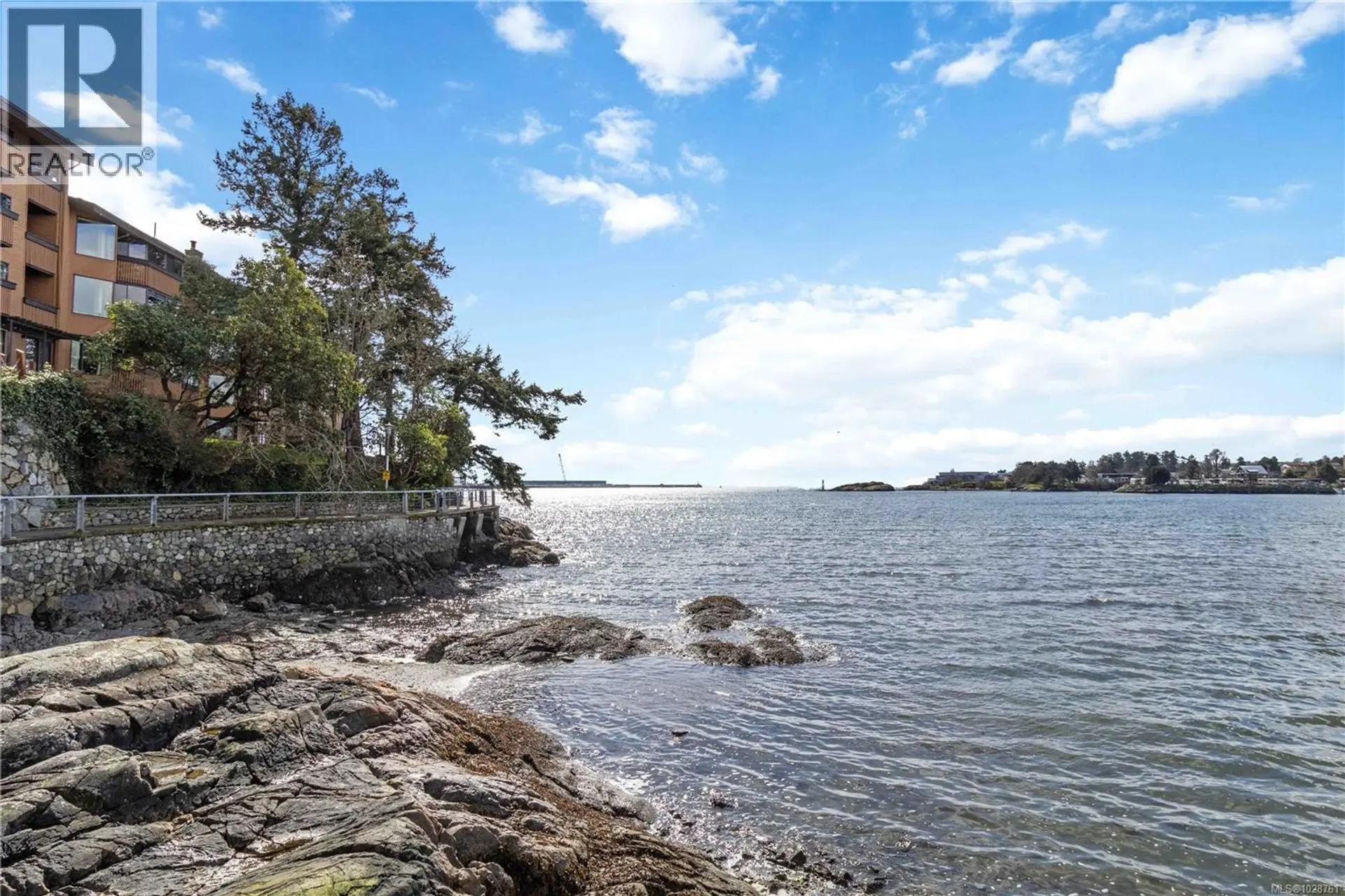Property at #706 325 Maitland St, Victoria, BC