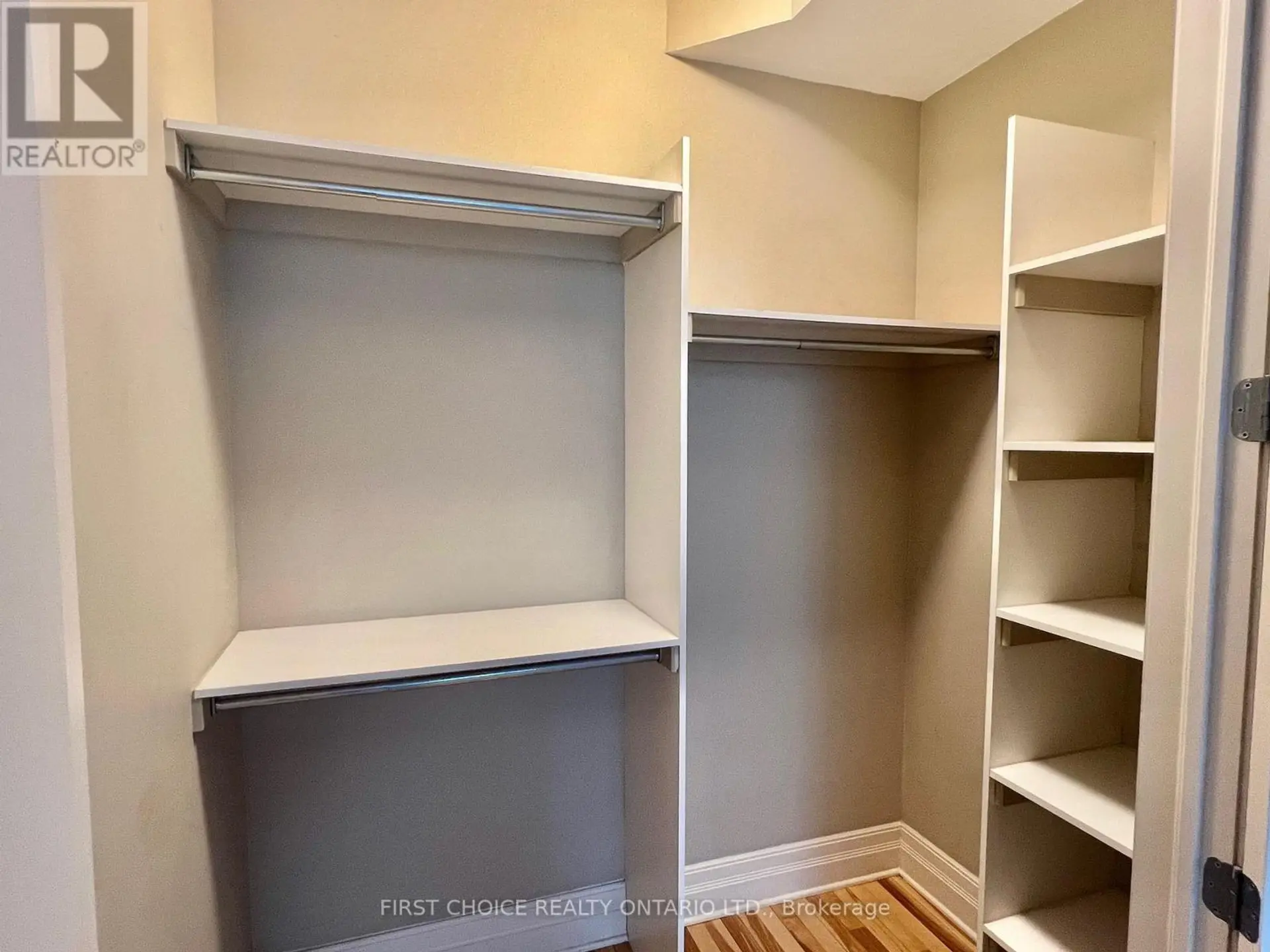 #805 375 LISGAR STREET - Image 12
