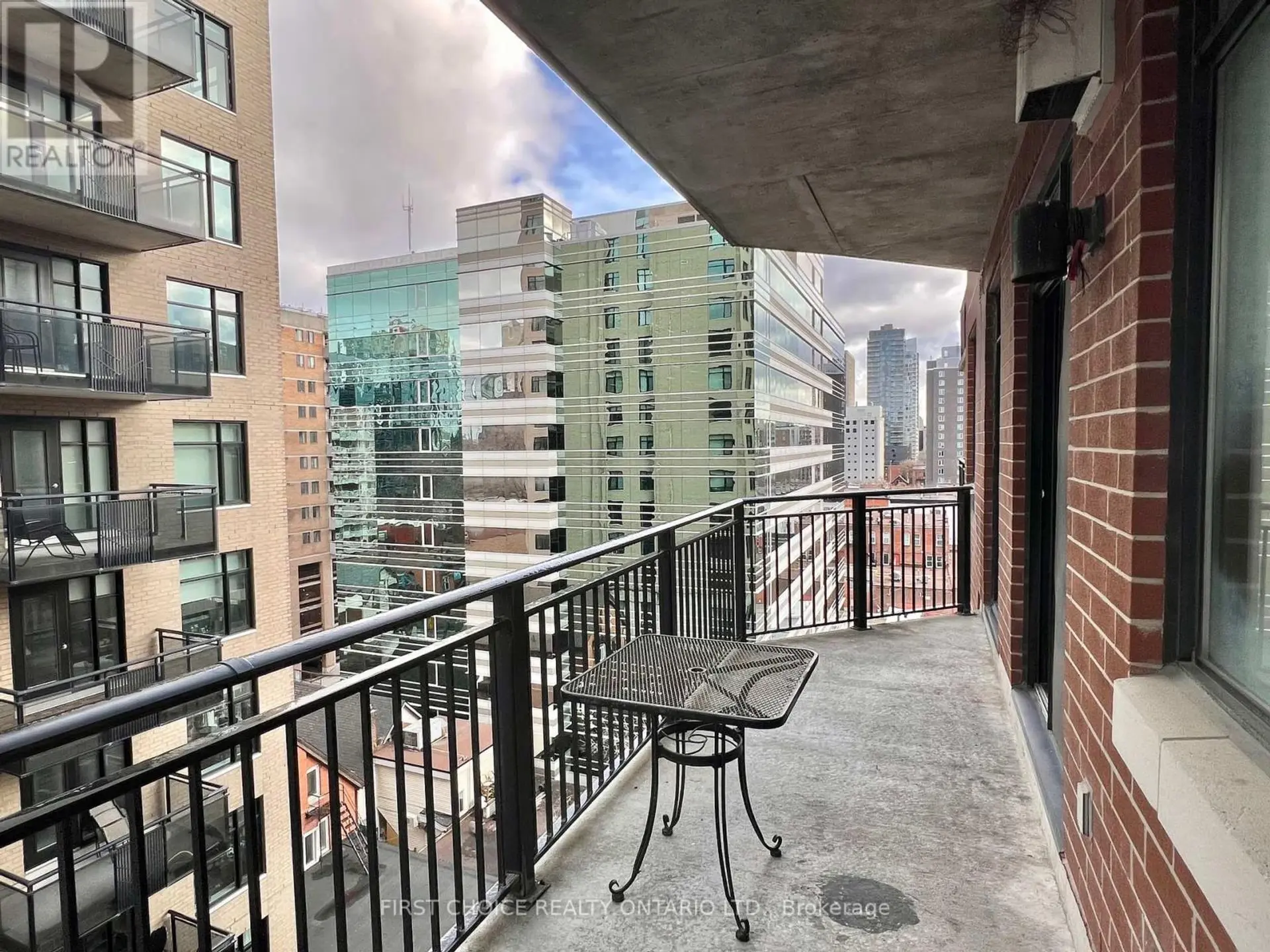 #805 375 LISGAR STREET - Image 14