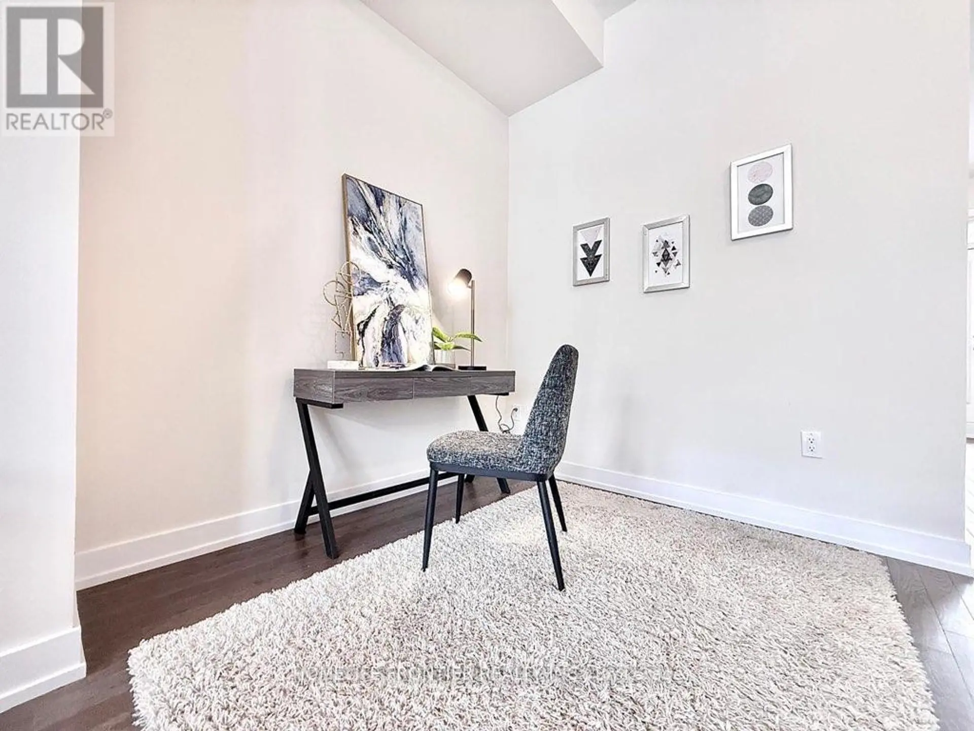 39 CREDIT LANE - Image 4