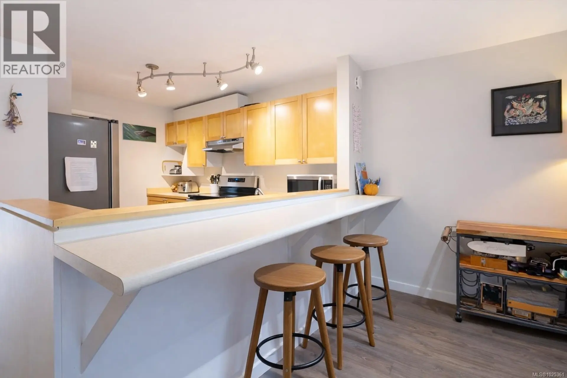 Property at #4 301 ARNET RD, Tofino, BC