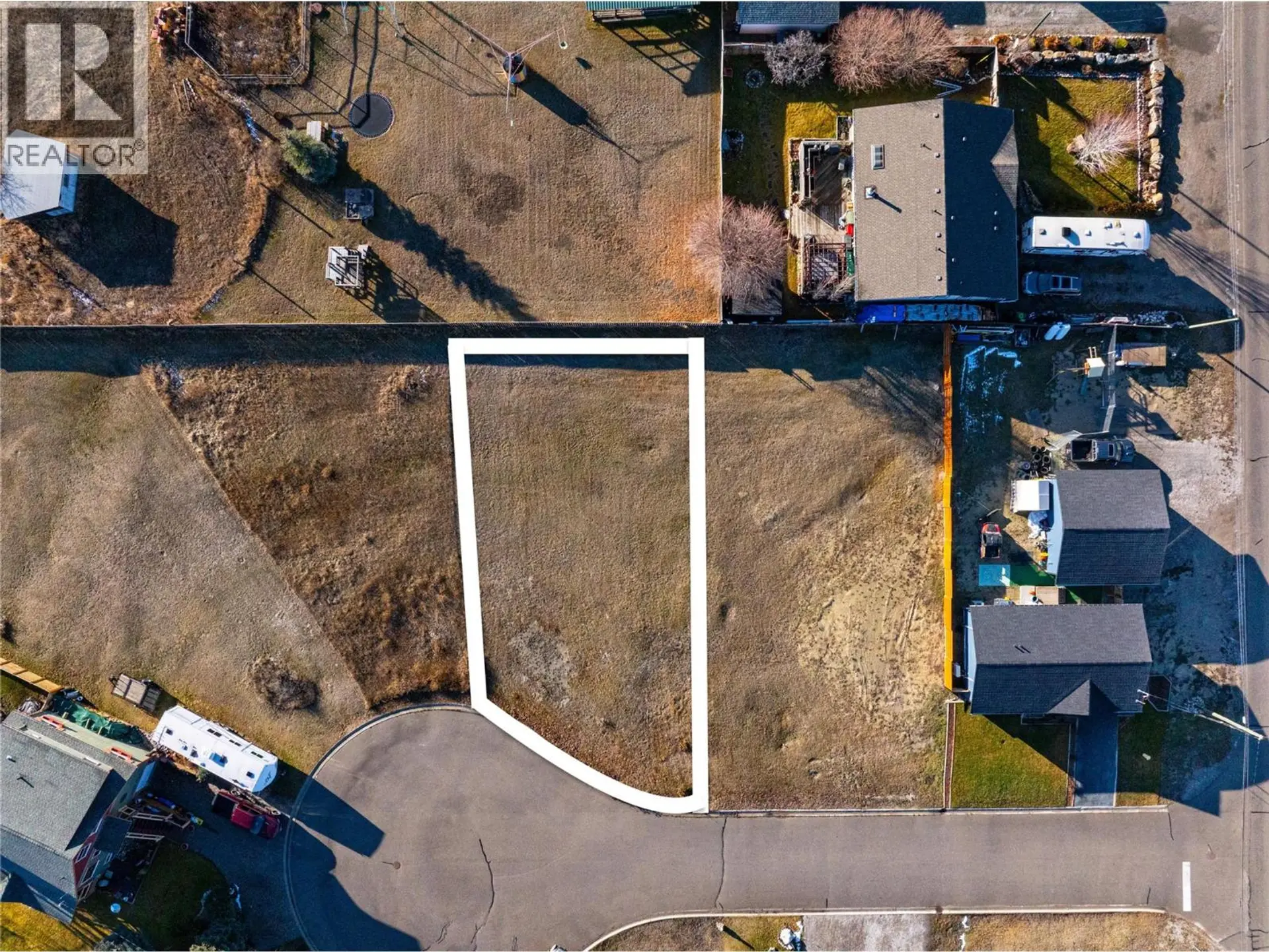 Property at 8957 COLUMBIA VIEW CRESCENT, Canal Flats, BC