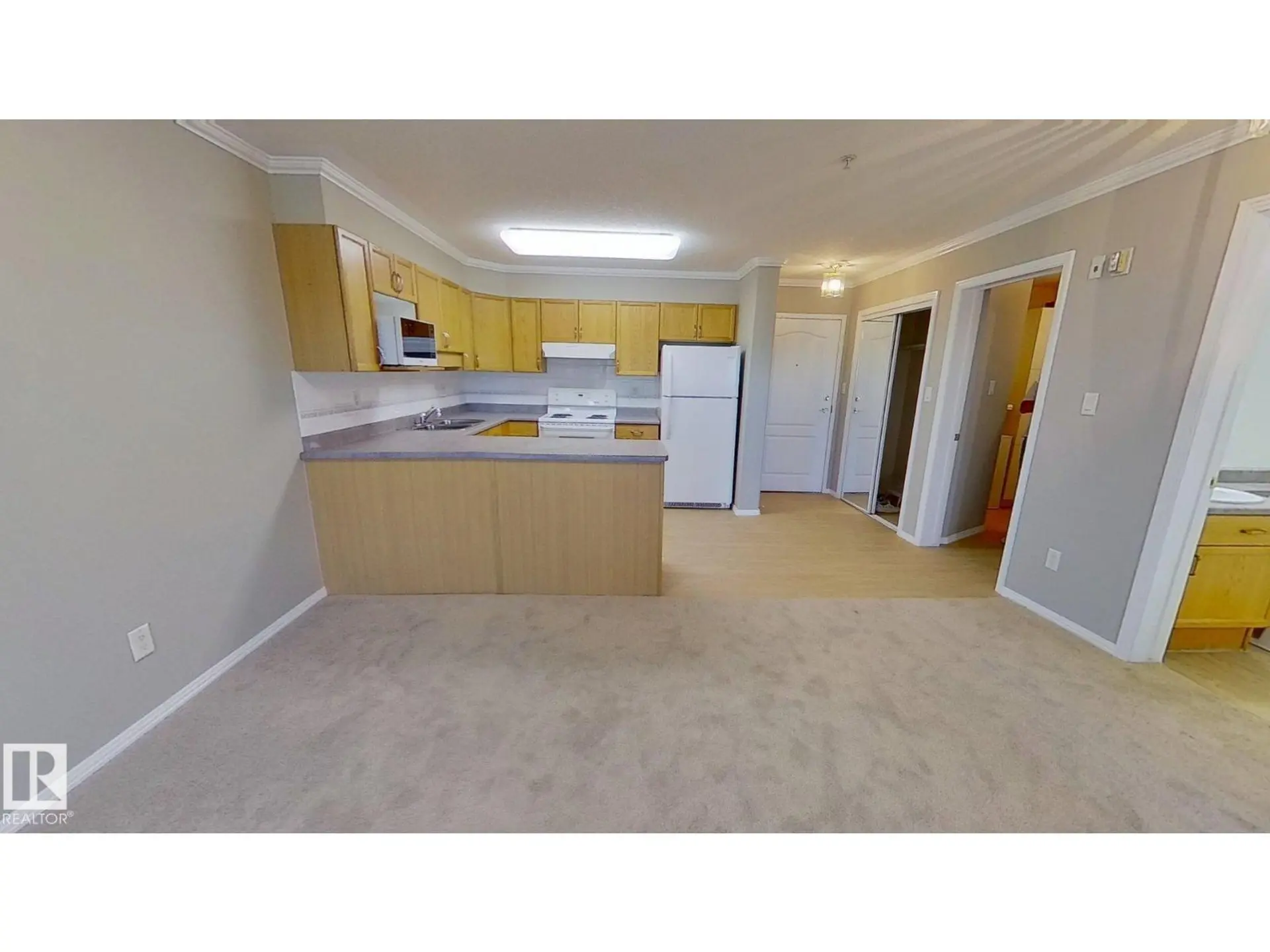 #404 8315 83 ST NW - Image 3
