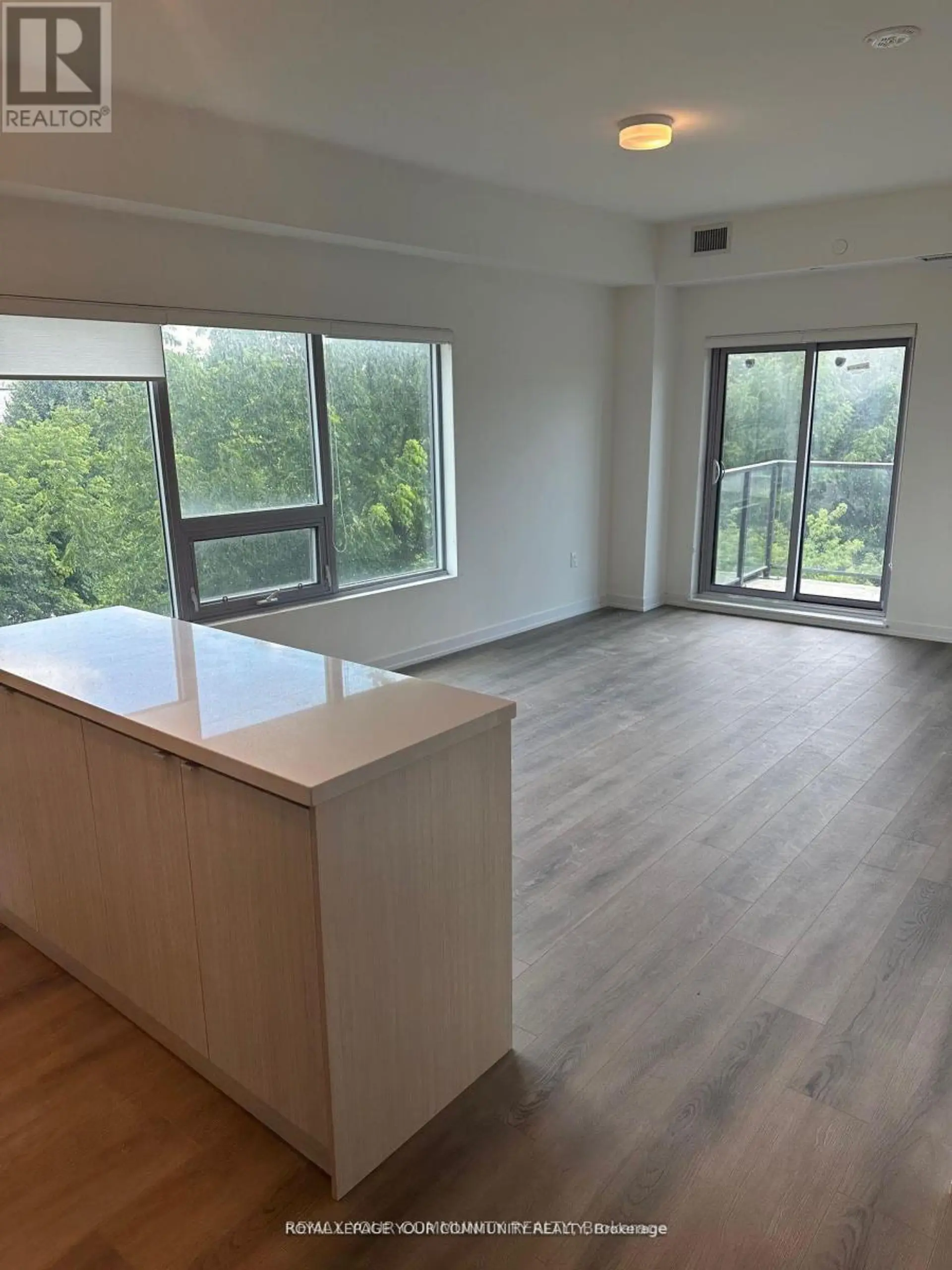 #313 2433 DUFFERIN STREET - Image 2