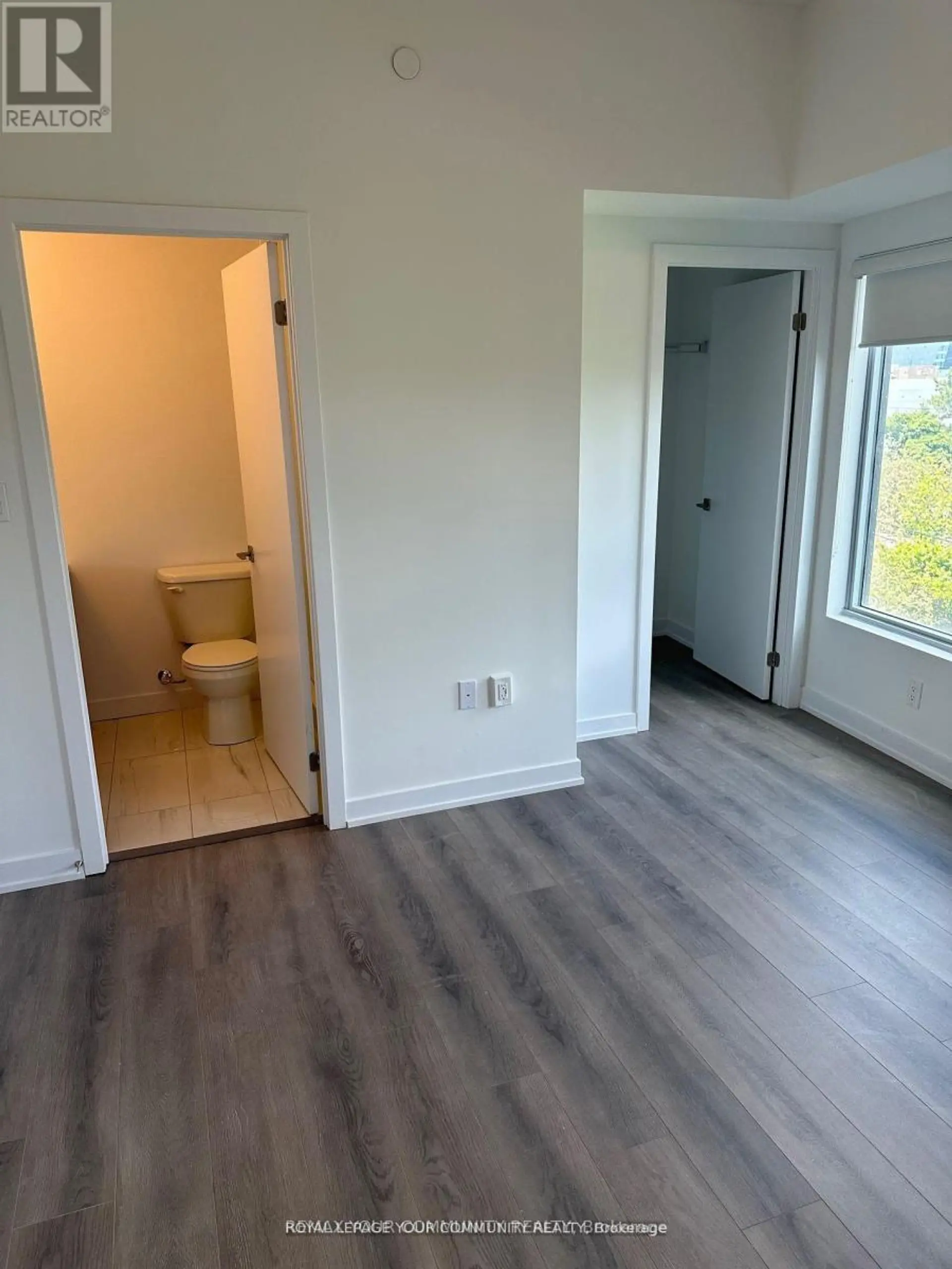 #313 2433 DUFFERIN STREET - Image 3