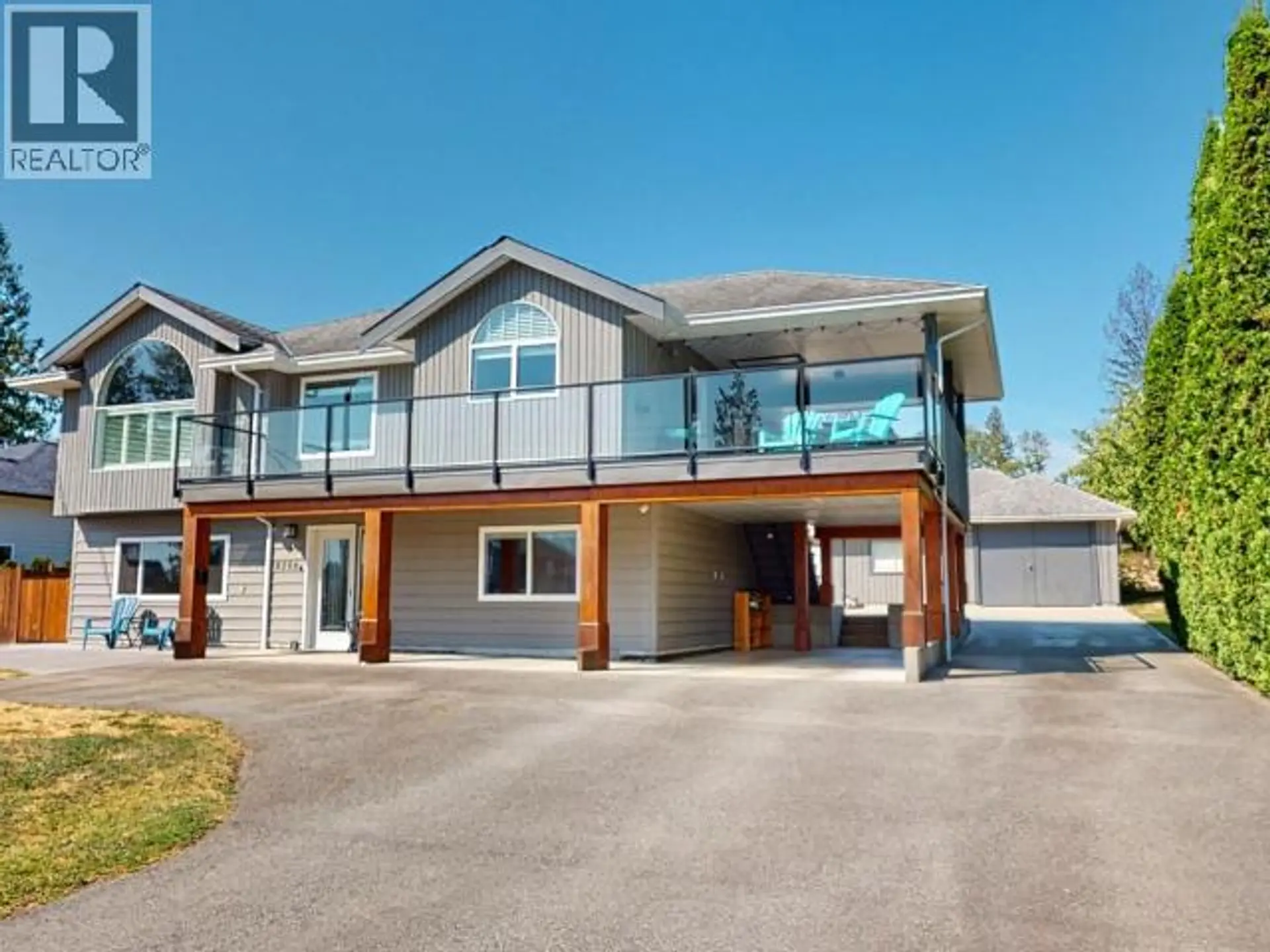 Property at 8206 CENTENNIAL DRIVE, Powell River, BC
