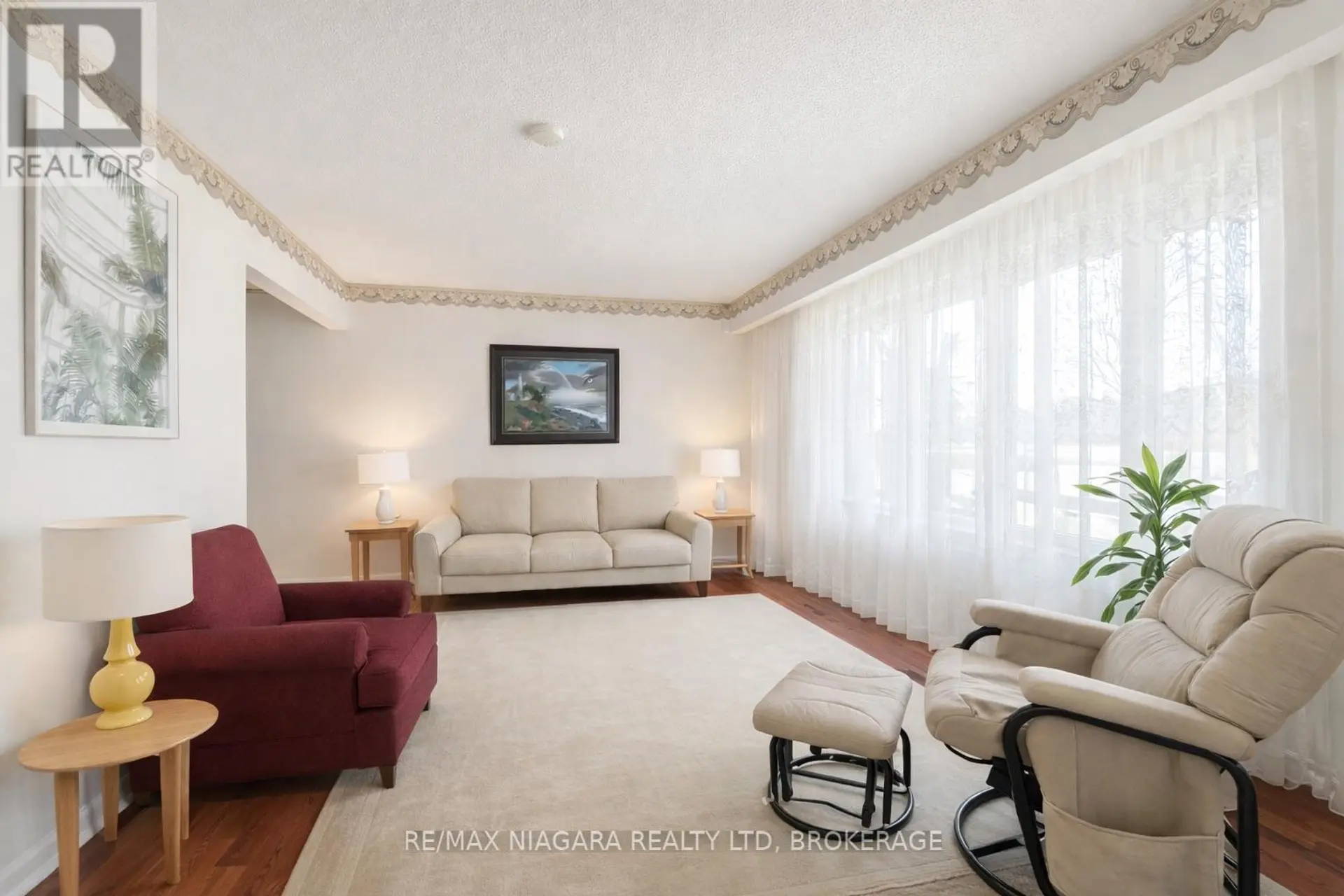 19 NOTTINGHAM COURT - Image 6