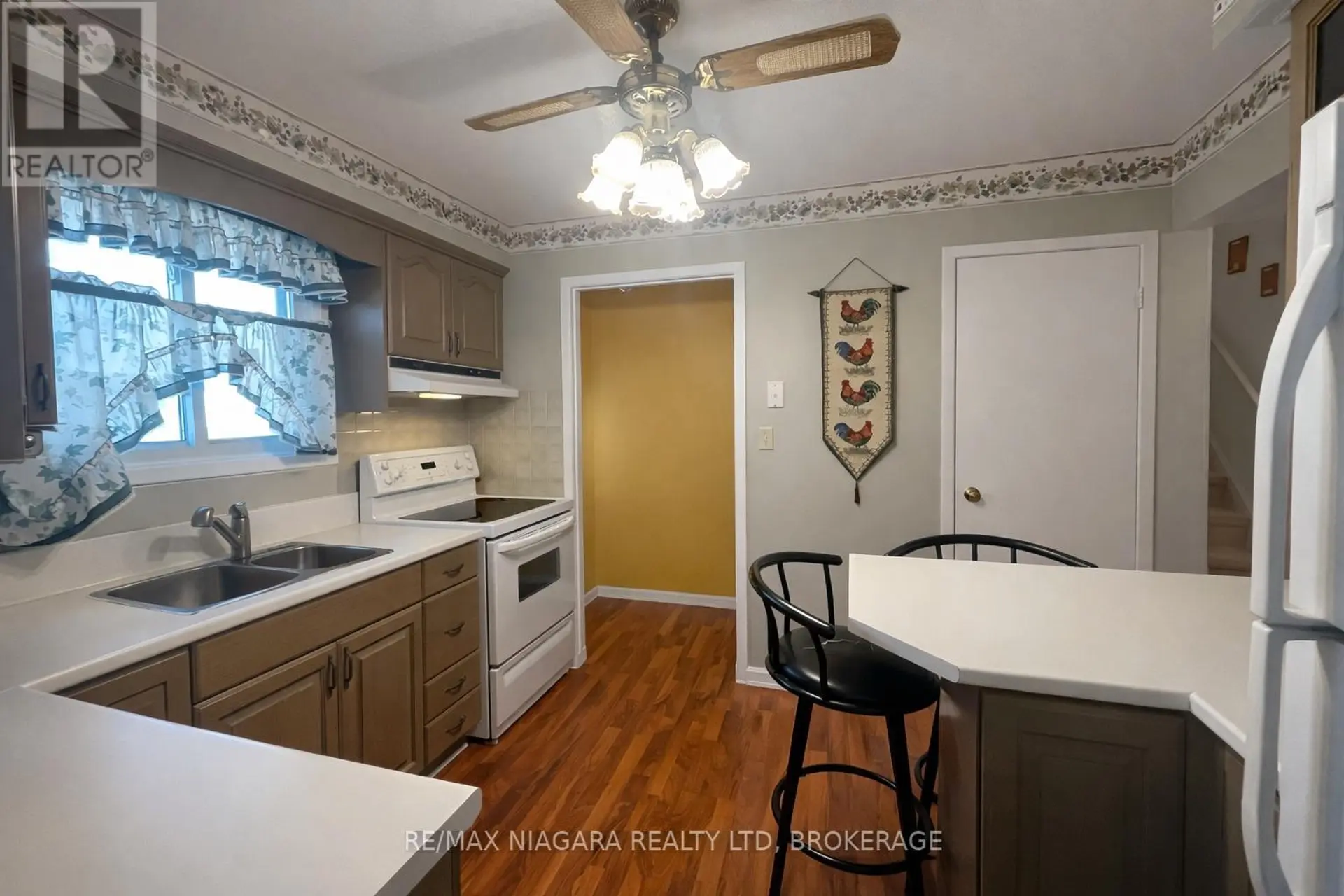 19 NOTTINGHAM COURT - Image 7