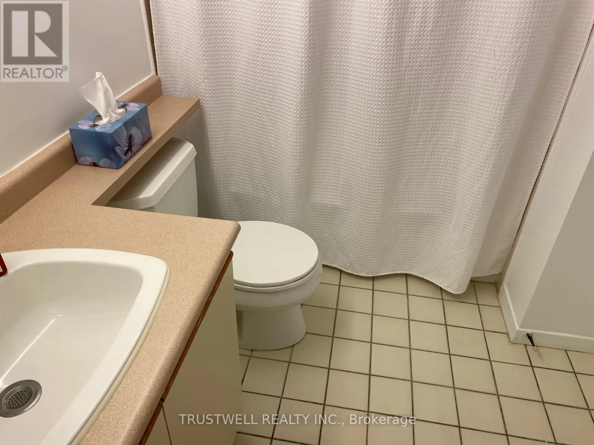 #1107 21 OVERLEA BOULEVARD - Image 13