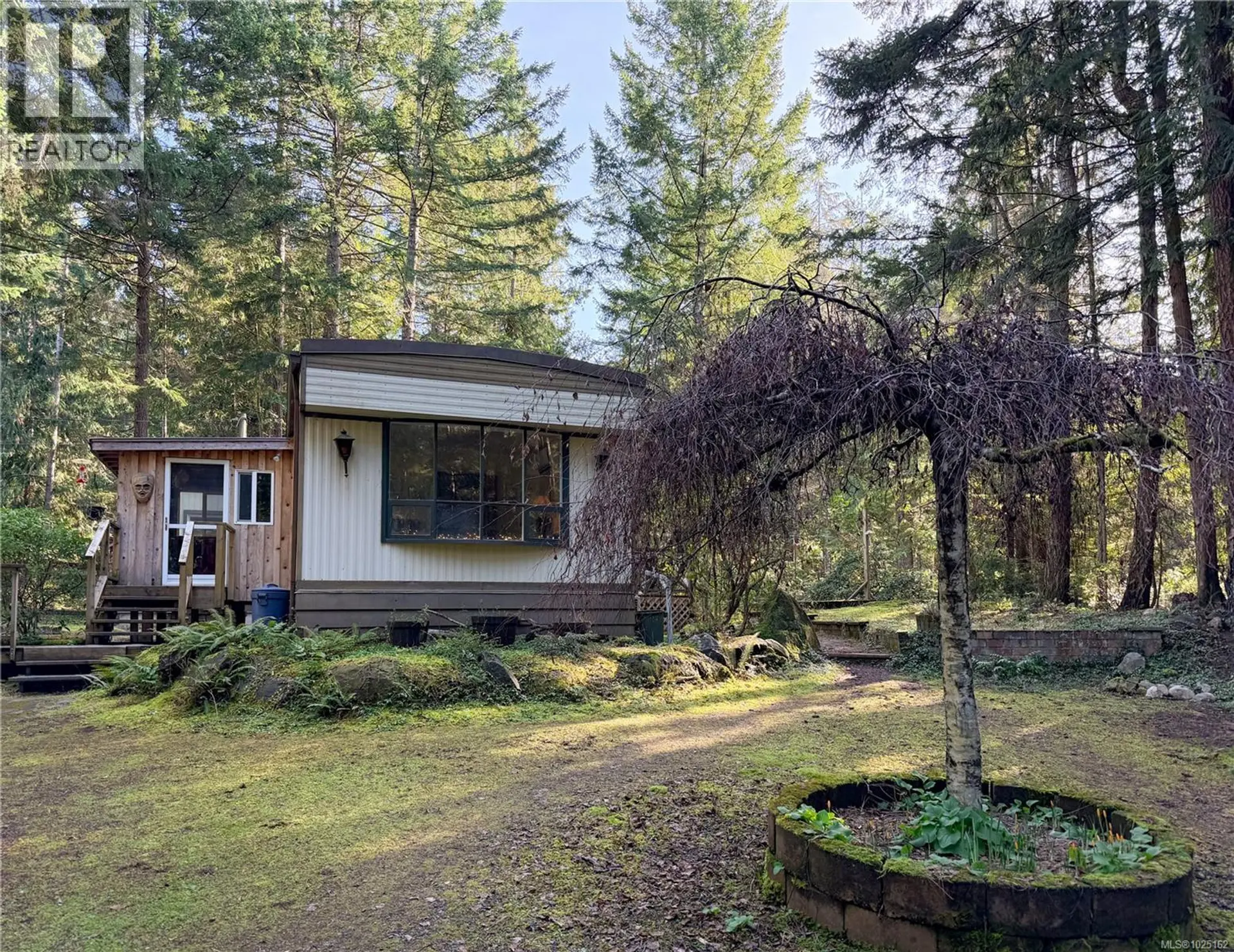 Property at 365 King Rd, Gabriola Island, BC