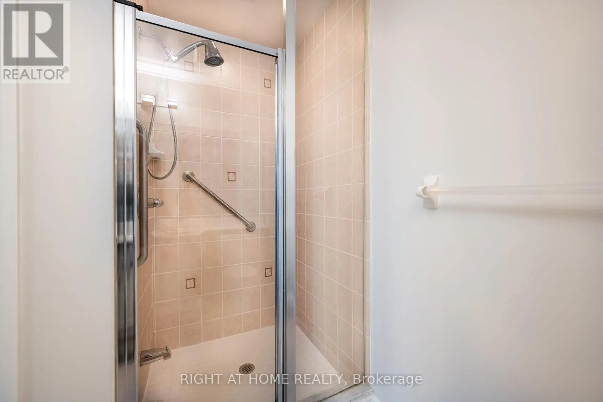#3706 50 BRIAN HARRISON WAY - Image 10