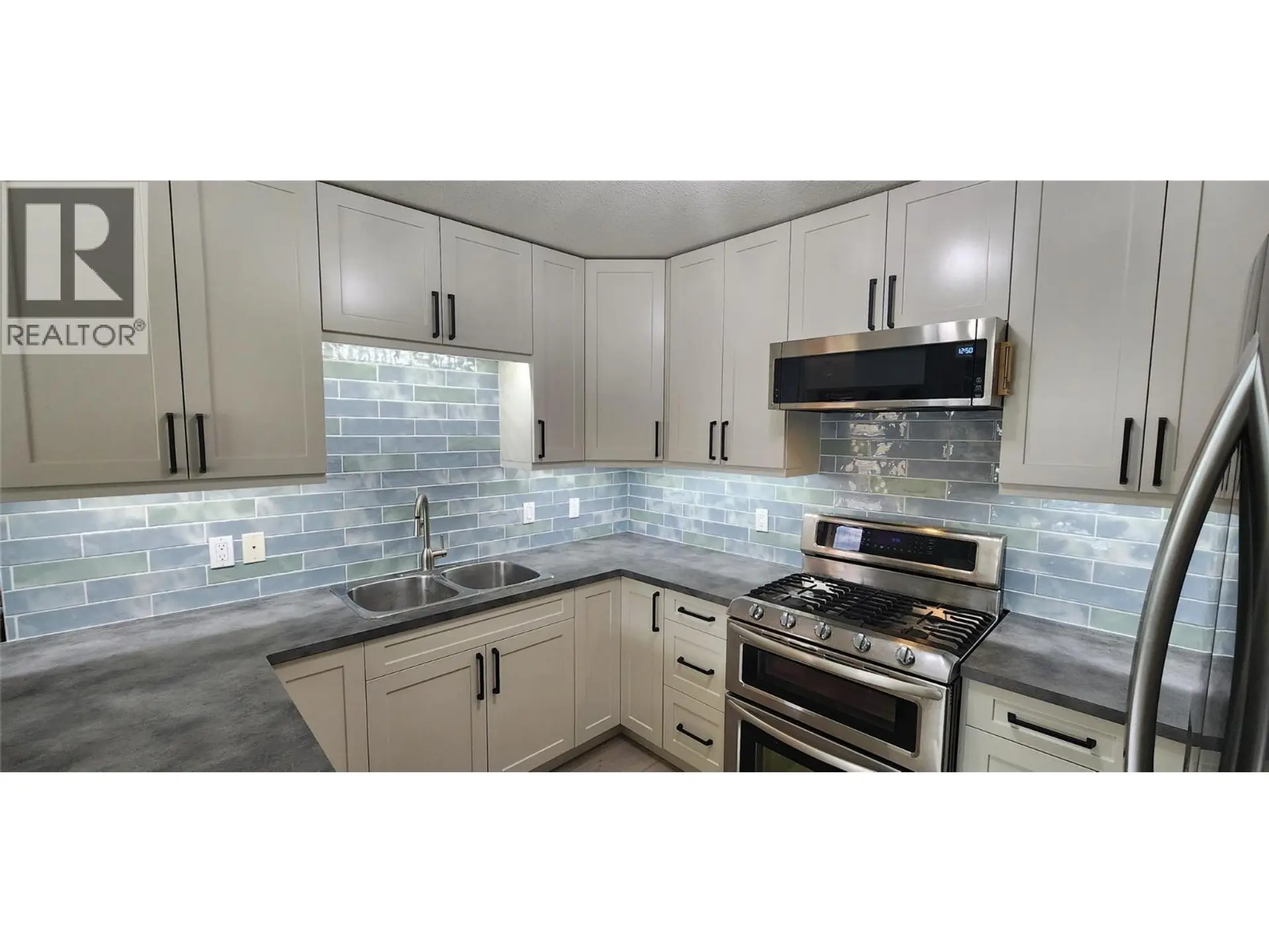 Property at 7766 18th Street, Grand Forks, BC